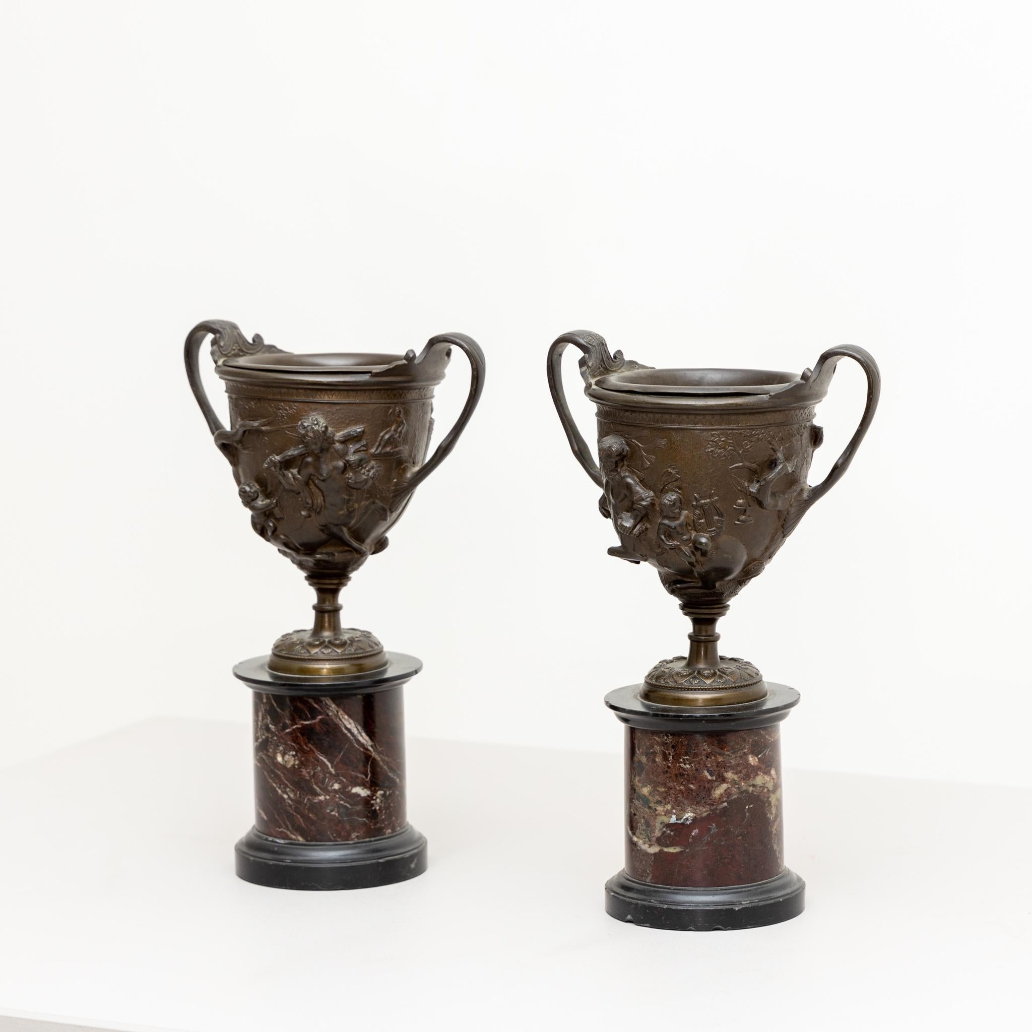 Bronze-Tazzas nach einer antiken Pompeji-Bronze, Italien, 19. Jahrhundert im Zustand „Gut“ im Angebot in Greding, DE