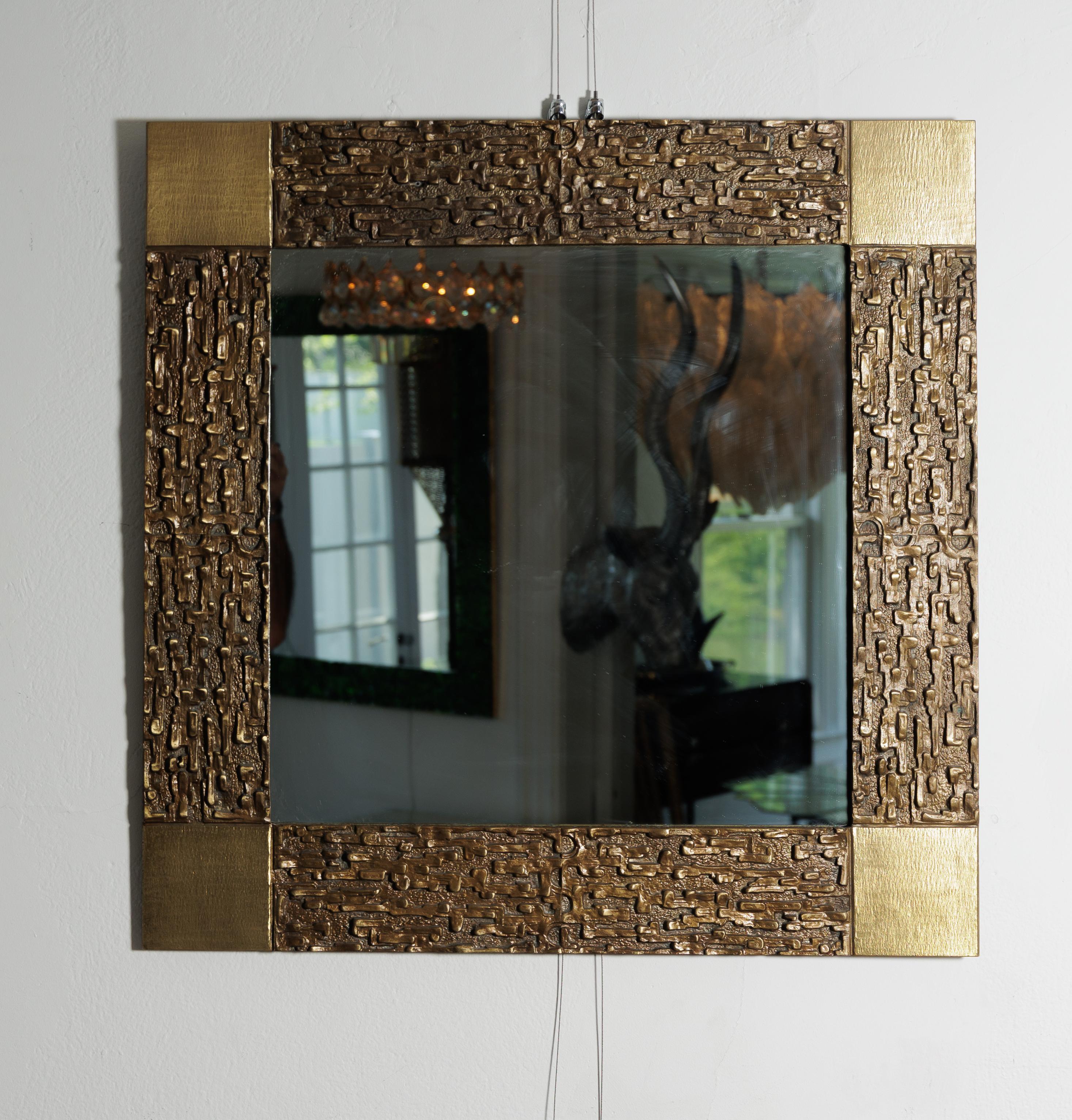 miroir bronze texture