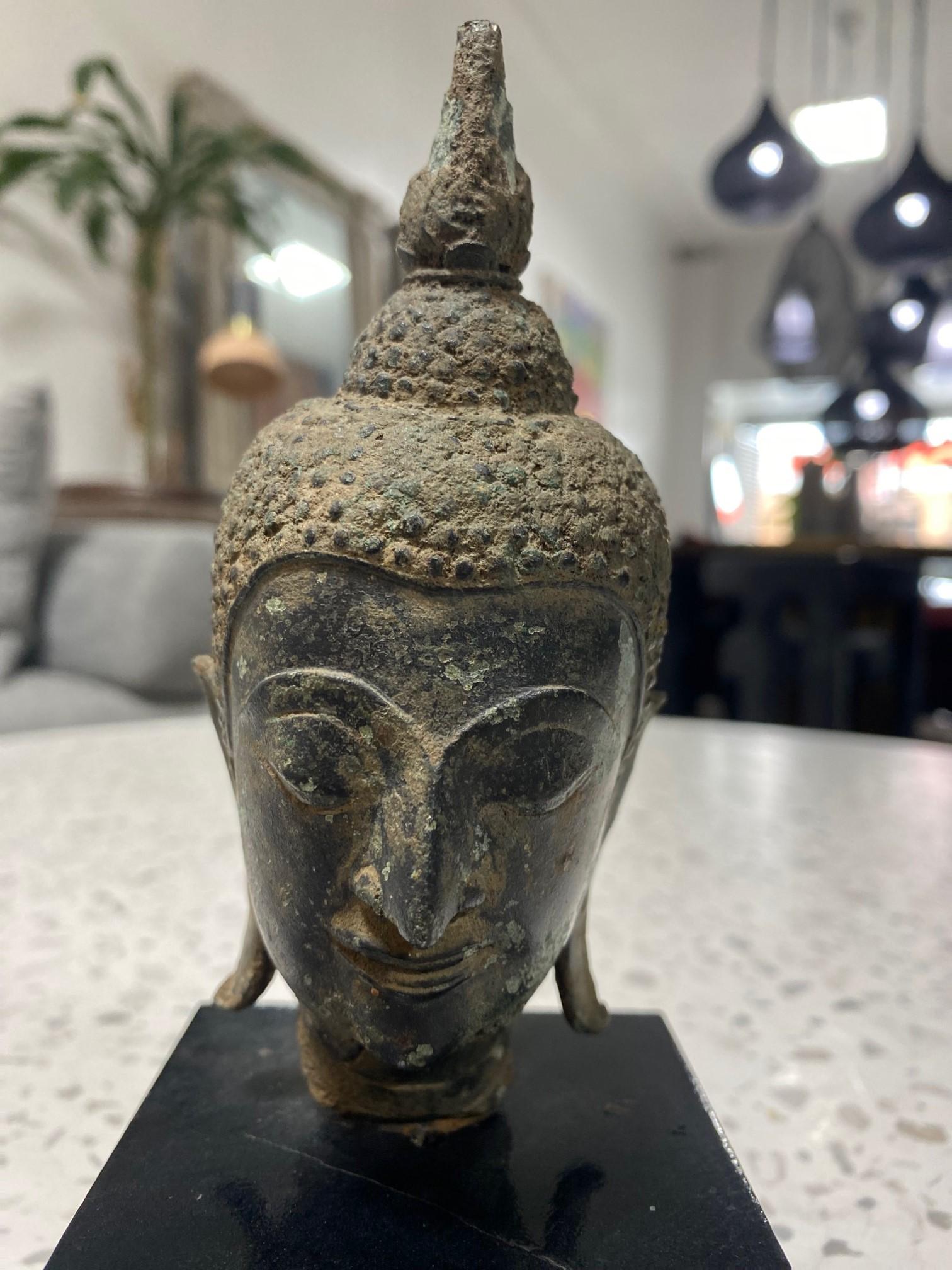 Bronze Thai Siam Asian Temple Shrine Buddha Head Bust Fragment 18th-19th Century In Good Condition For Sale In Studio City, CA