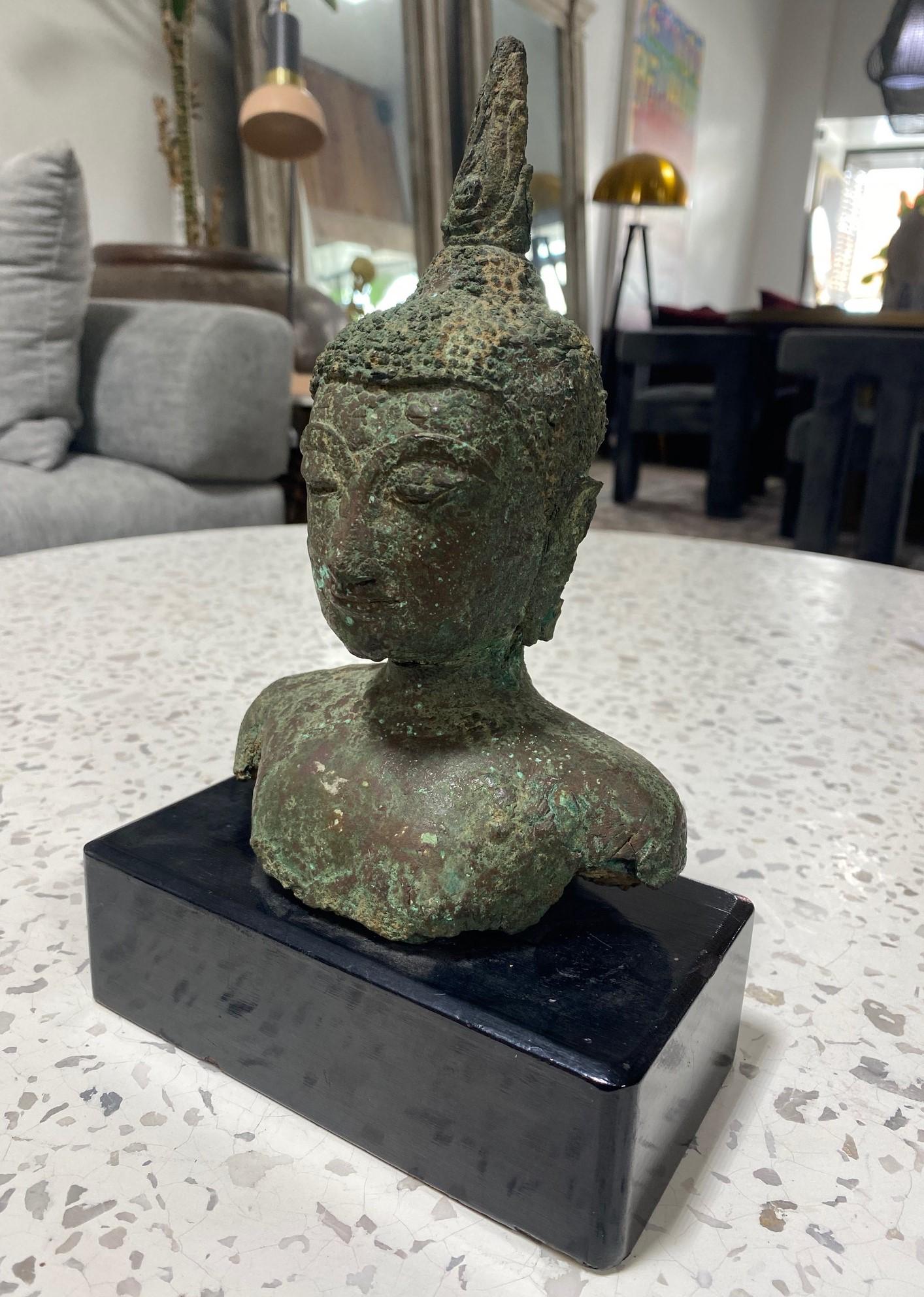 Bronze Thai Siam Asian Temple Shrine Buddha Head Bust Fragment 18th-19th Century For Sale 4