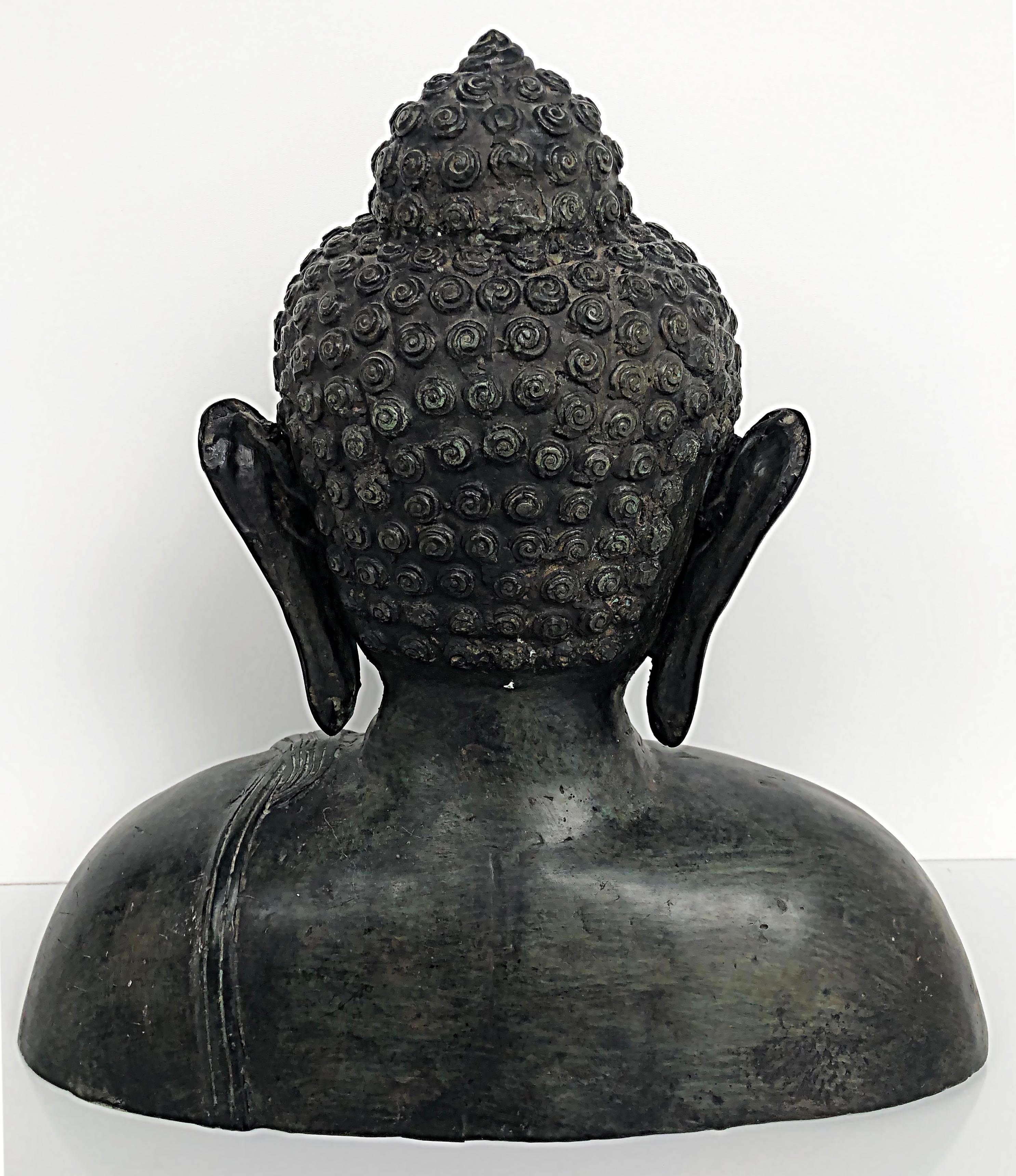 Bronze Thailand Figurative Buddha Sculpture Bust, 20th Century with Patina For Sale 5