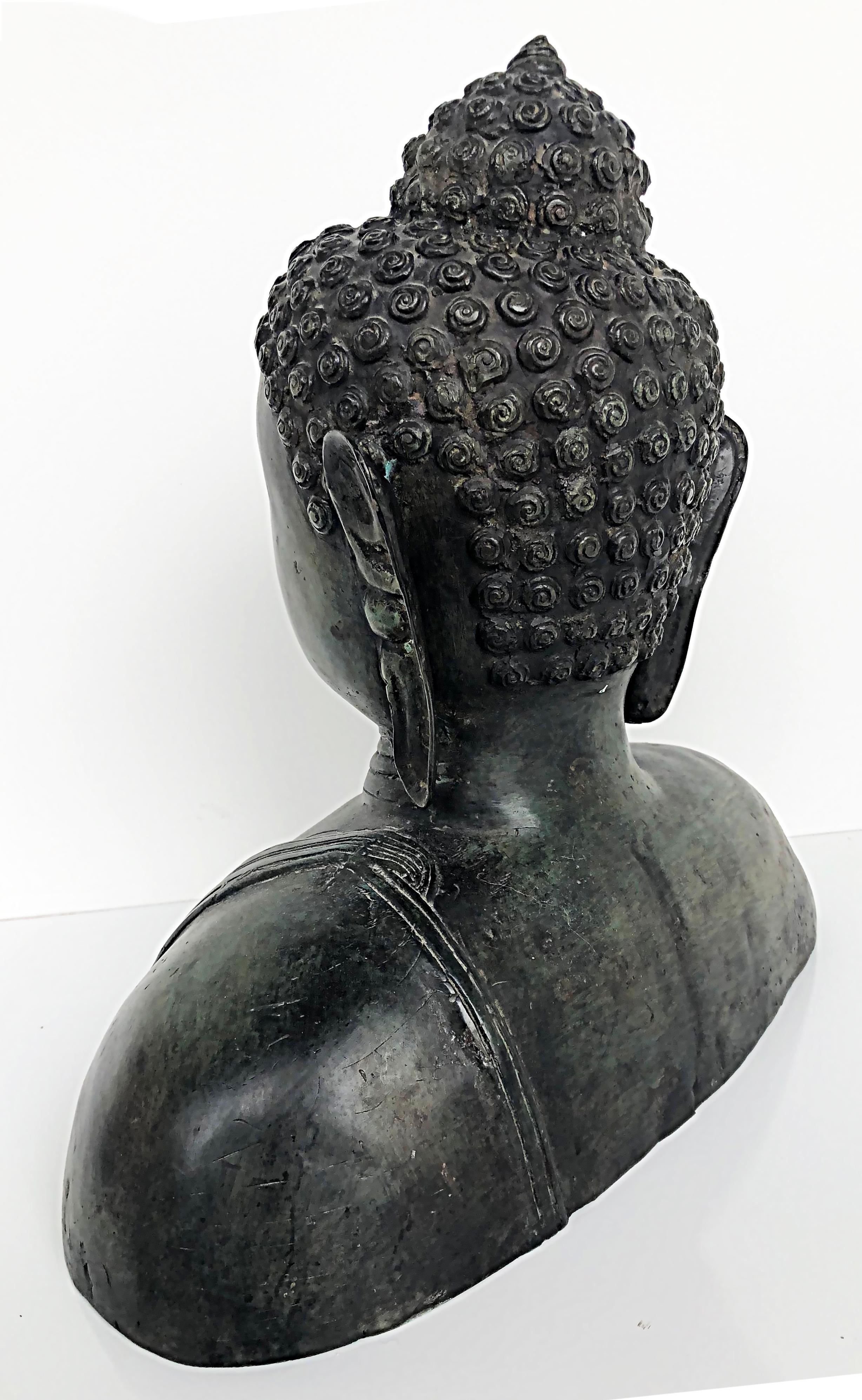 Bronze Thailand Figurative Buddha Sculpture Bust, 20th Century with Patina For Sale 6