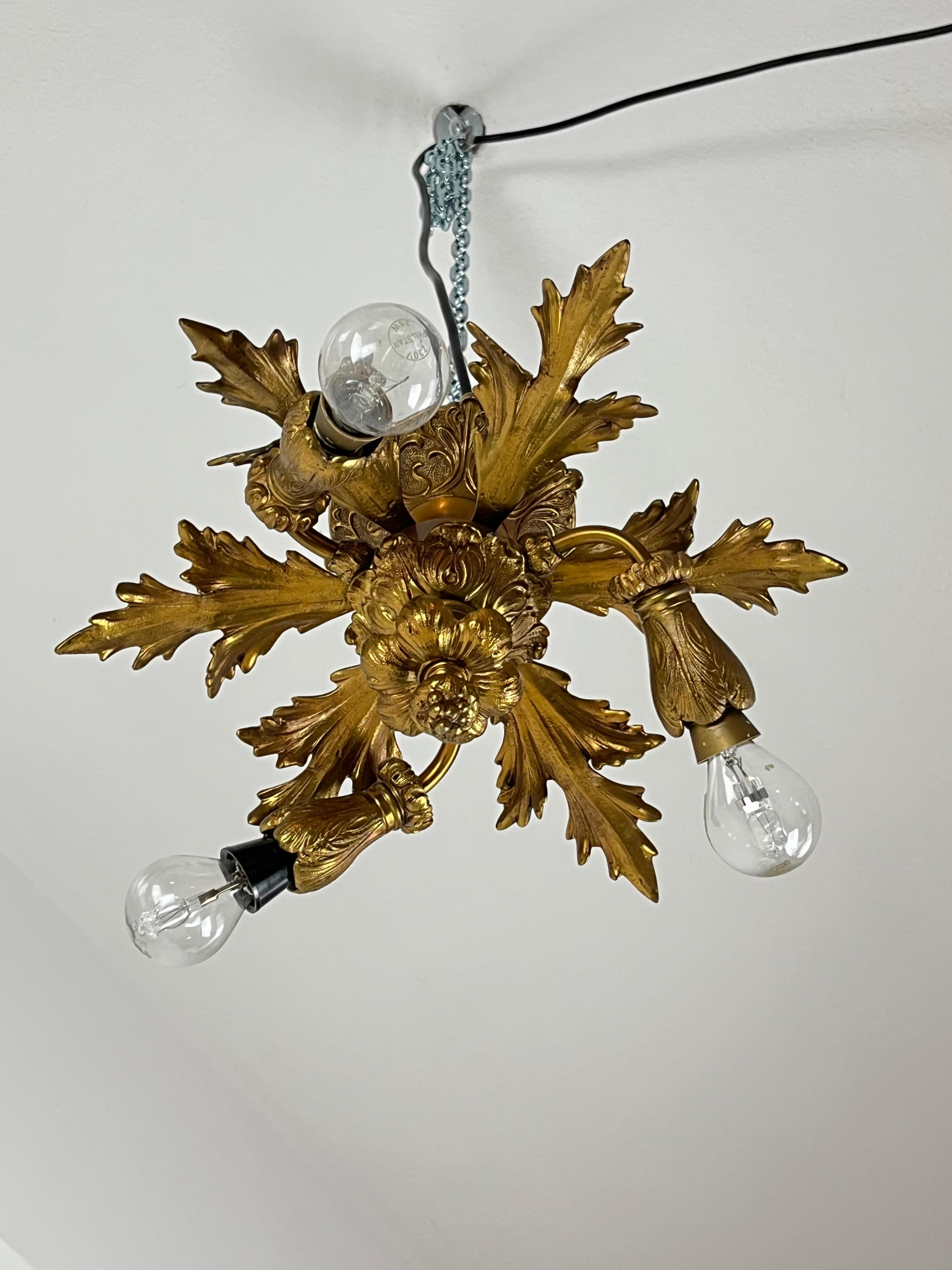 Bronze Three-Light Chandelier, Italy, 1960s In Good Condition For Sale In Palermo, IT