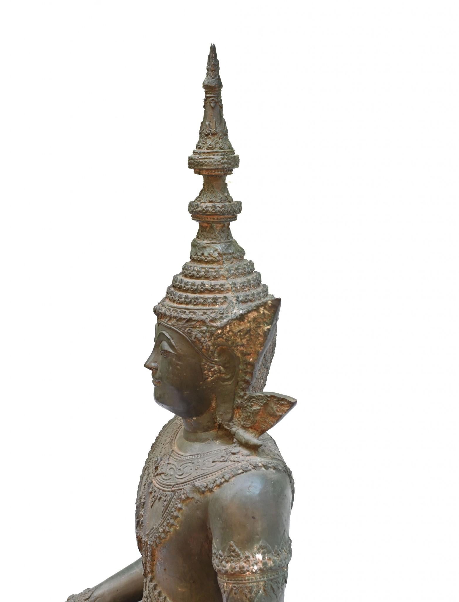 Bronze Tibetan Buddha Statue Antique Buddhism Meditation Post 1880 For Sale 4