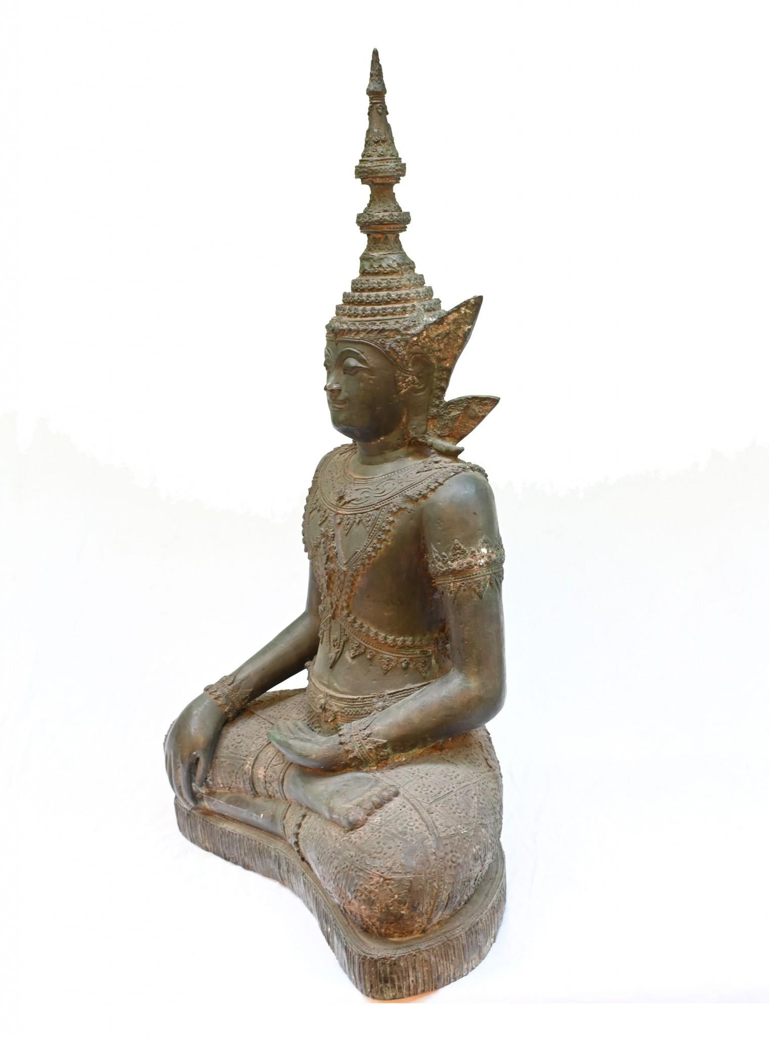 Bronze tibetische Buddha-Statue Antike Buddhismus Meditation Post 1880 im Angebot 5