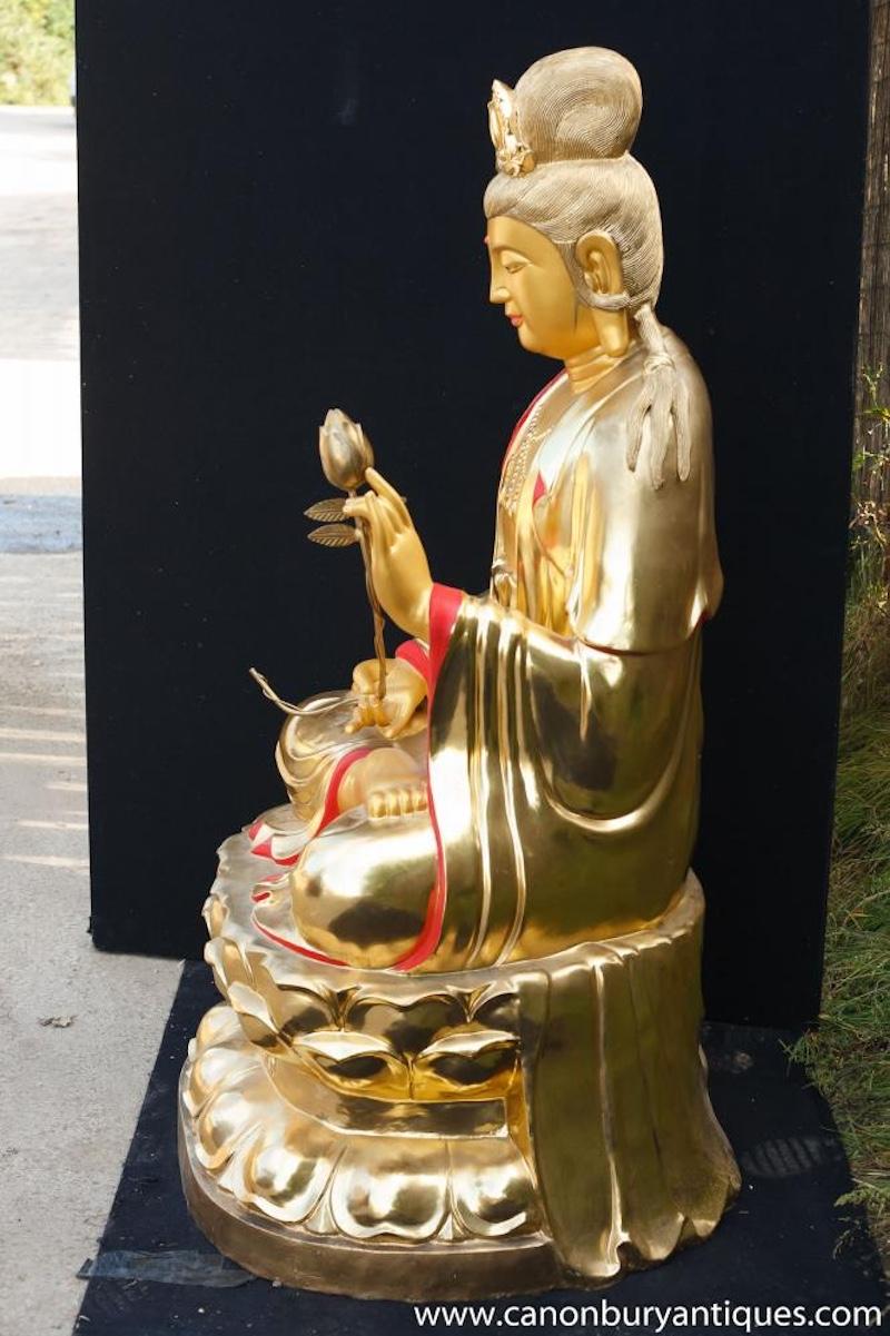 Statue de Bouddha tibétain en bronze Lotus Pose bouddhiste Bon état - En vente à Potters Bar, GB