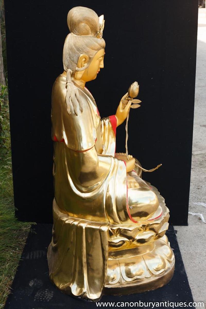 Bronze Tibetische Buddha-Statue Lotus Pose aus Bronze Buddhismus Buddhistische Kunst im Angebot 3