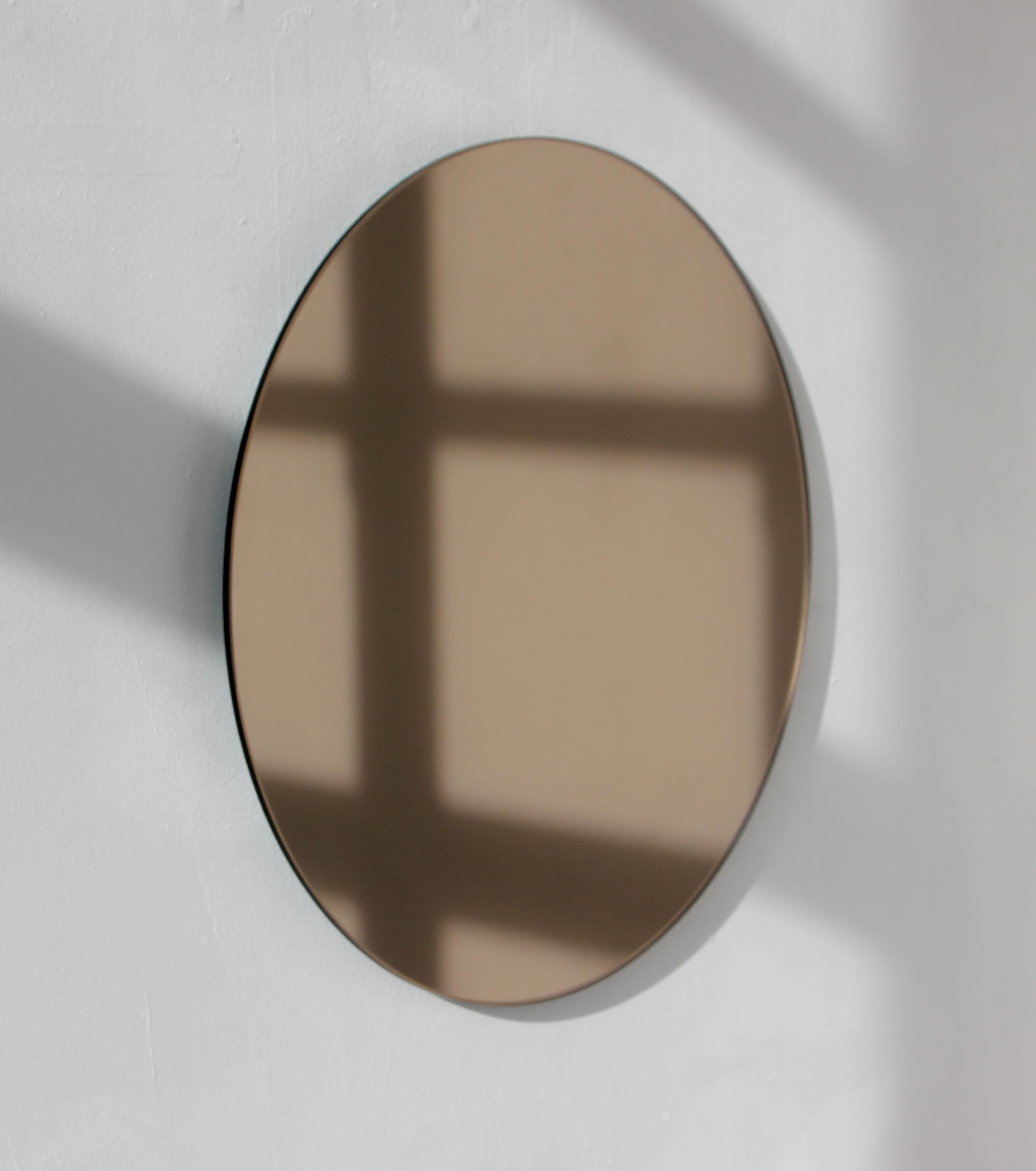 Moderne Miroir contemporain sans cadre Orbis Bronze teinté rond, effet flottant, moyen en vente