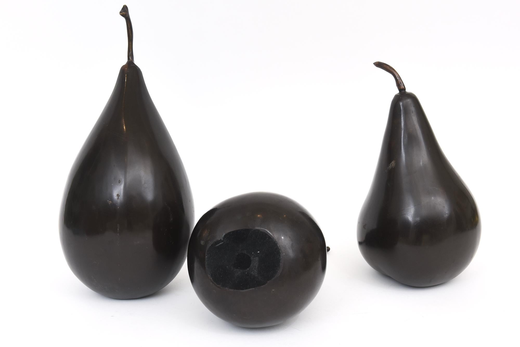 Bronze Trio Of Large Abstract Pear Sculptures In Good Condition For Sale In North Miami, FL