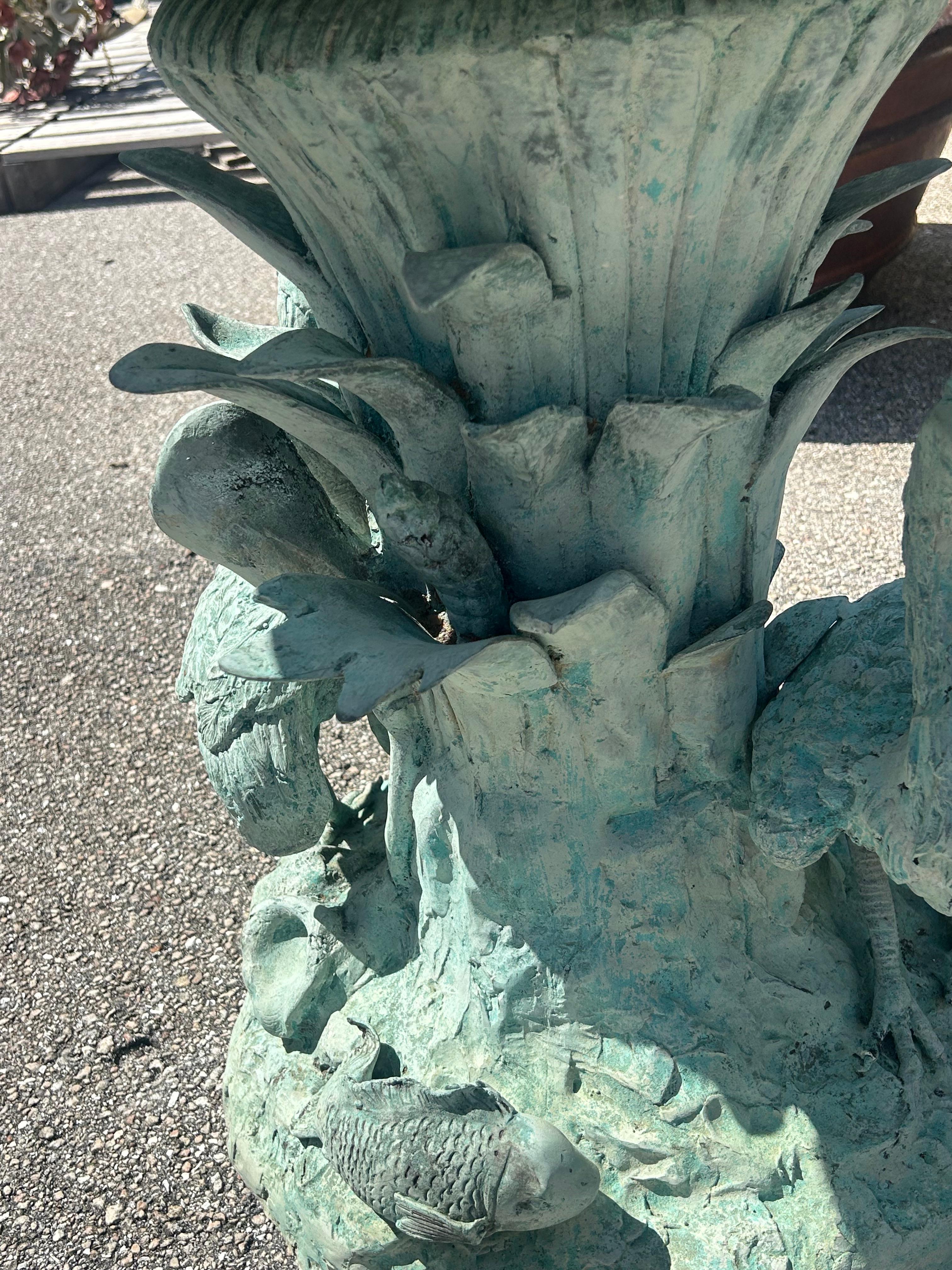 Fuente Tritón de bronce en venta 4