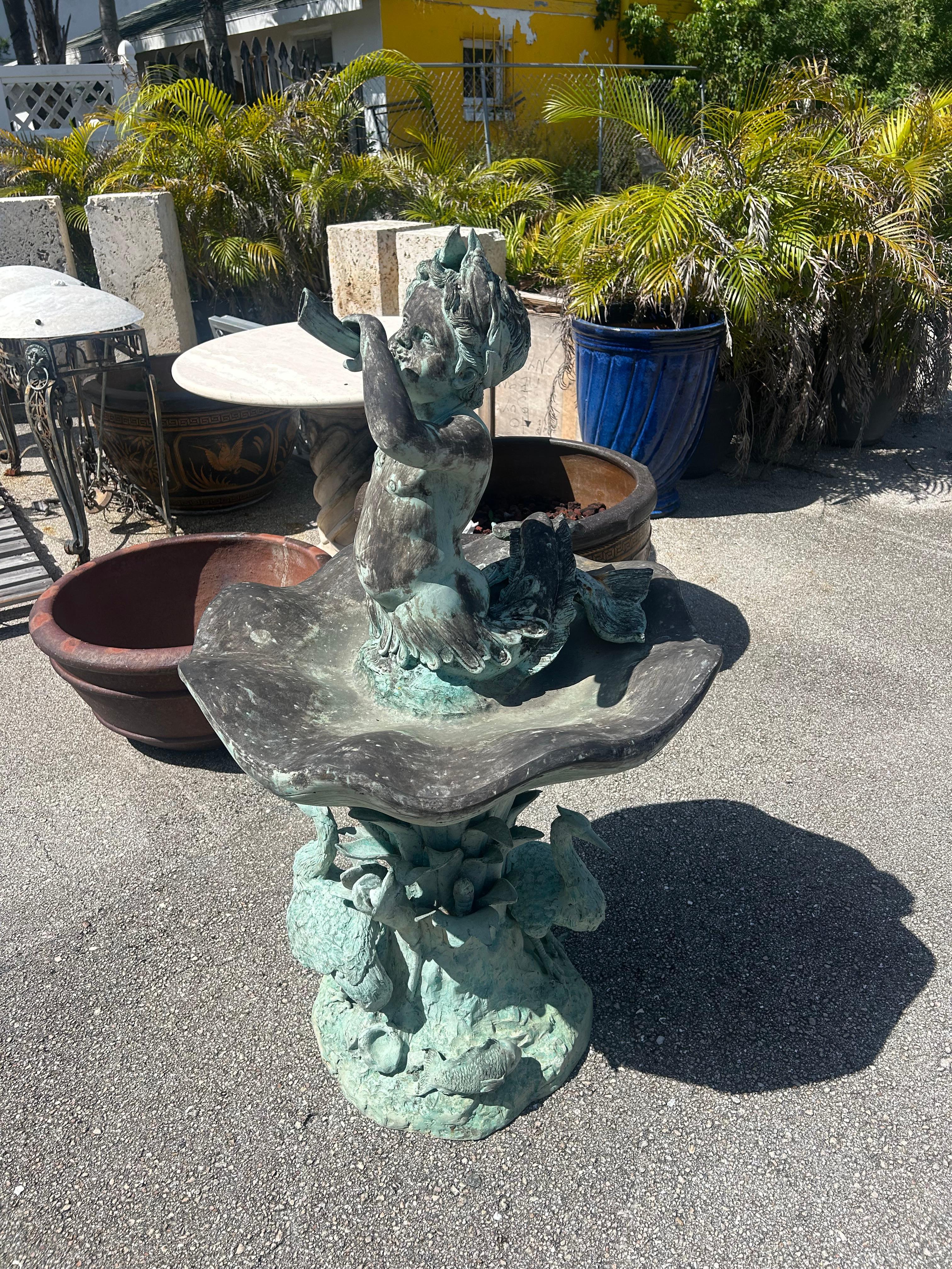 Fuente Tritón de bronce Barroco en venta