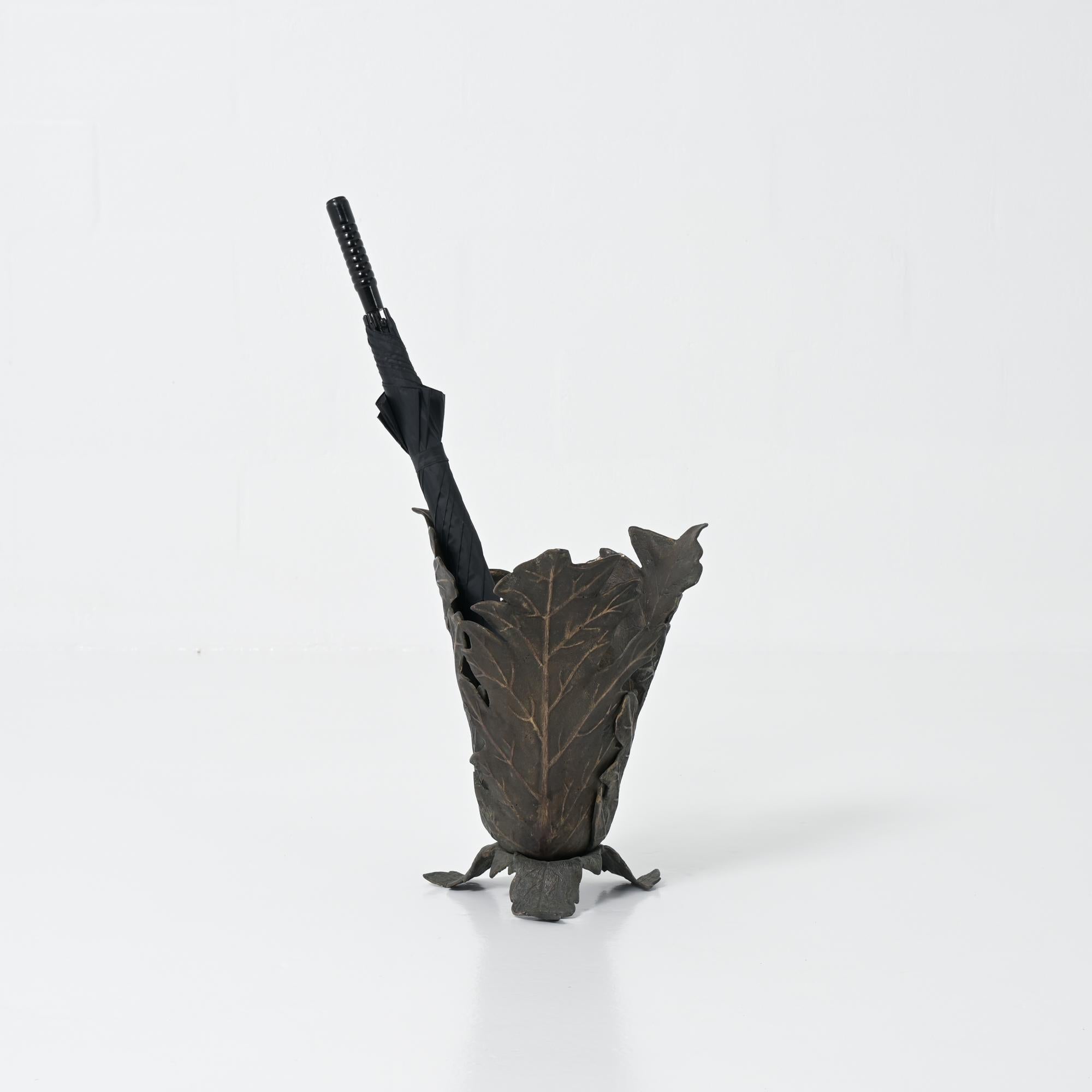This sculptural umbrella stand was made by Gabriella Crespi. We date it back to the 1970s.

Crespi developed her style by transforming objects and changing their function. Her work methods recall those of Renaissance workshops, combining