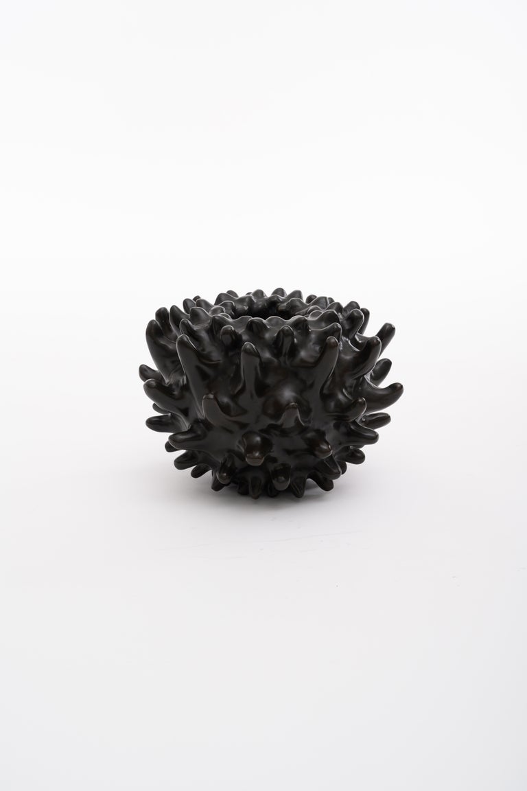 Bronze Uni Vase and Sculpture in Small Size by Elan Atelier In New Condition In New York, NY