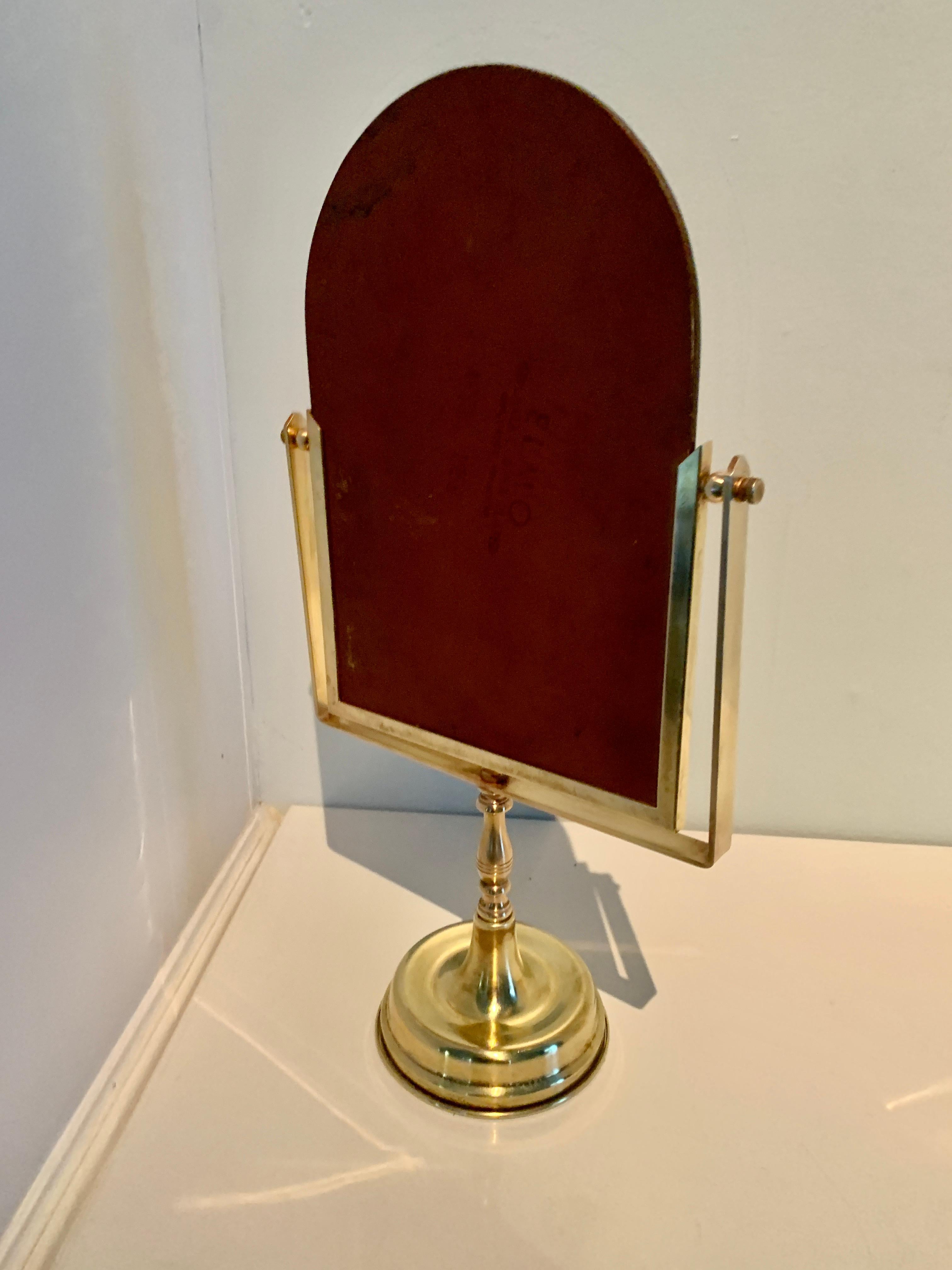 Bronze Vanity or Table Mirror on Stand In Good Condition For Sale In Los Angeles, CA