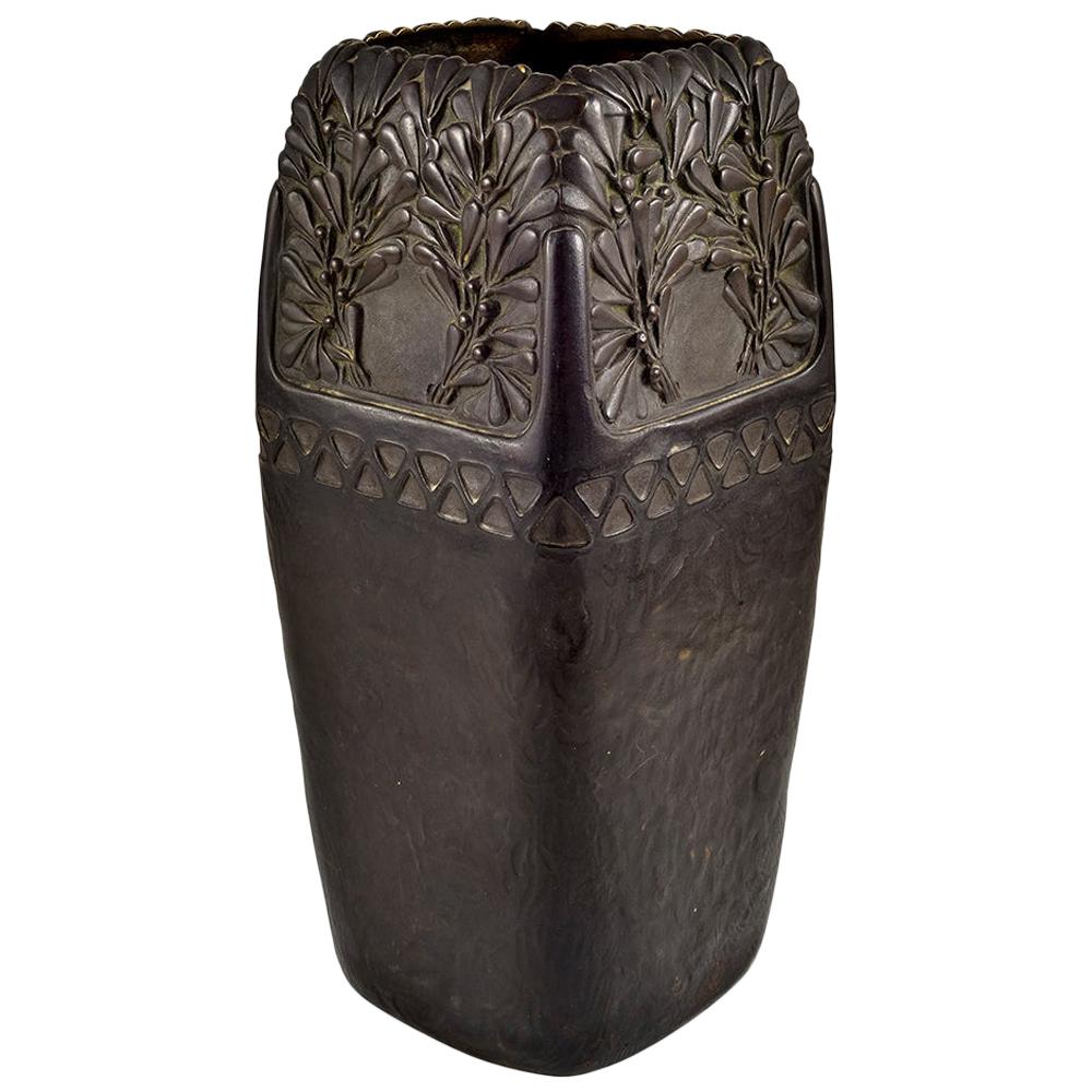 Bronze Vase Austrian Jugendstil Gustav Gurschner Vienna circa 1903 Floral Relief For Sale