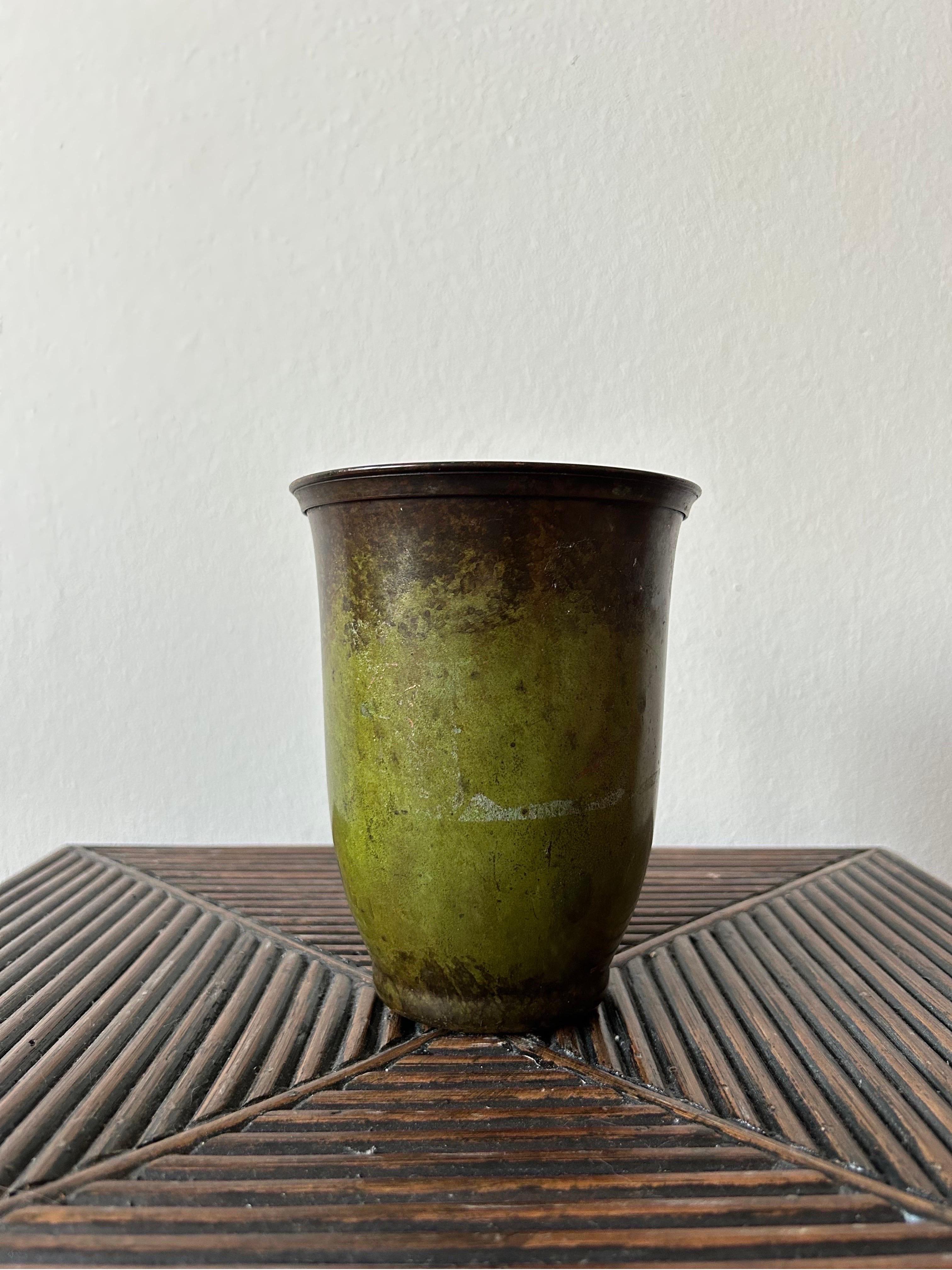 Patiné Vase en bronze par HF Ildfast Danemark années 1930 en vente