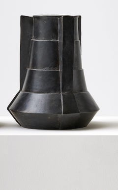 Bronze Vase by Lupo Horiōkami
