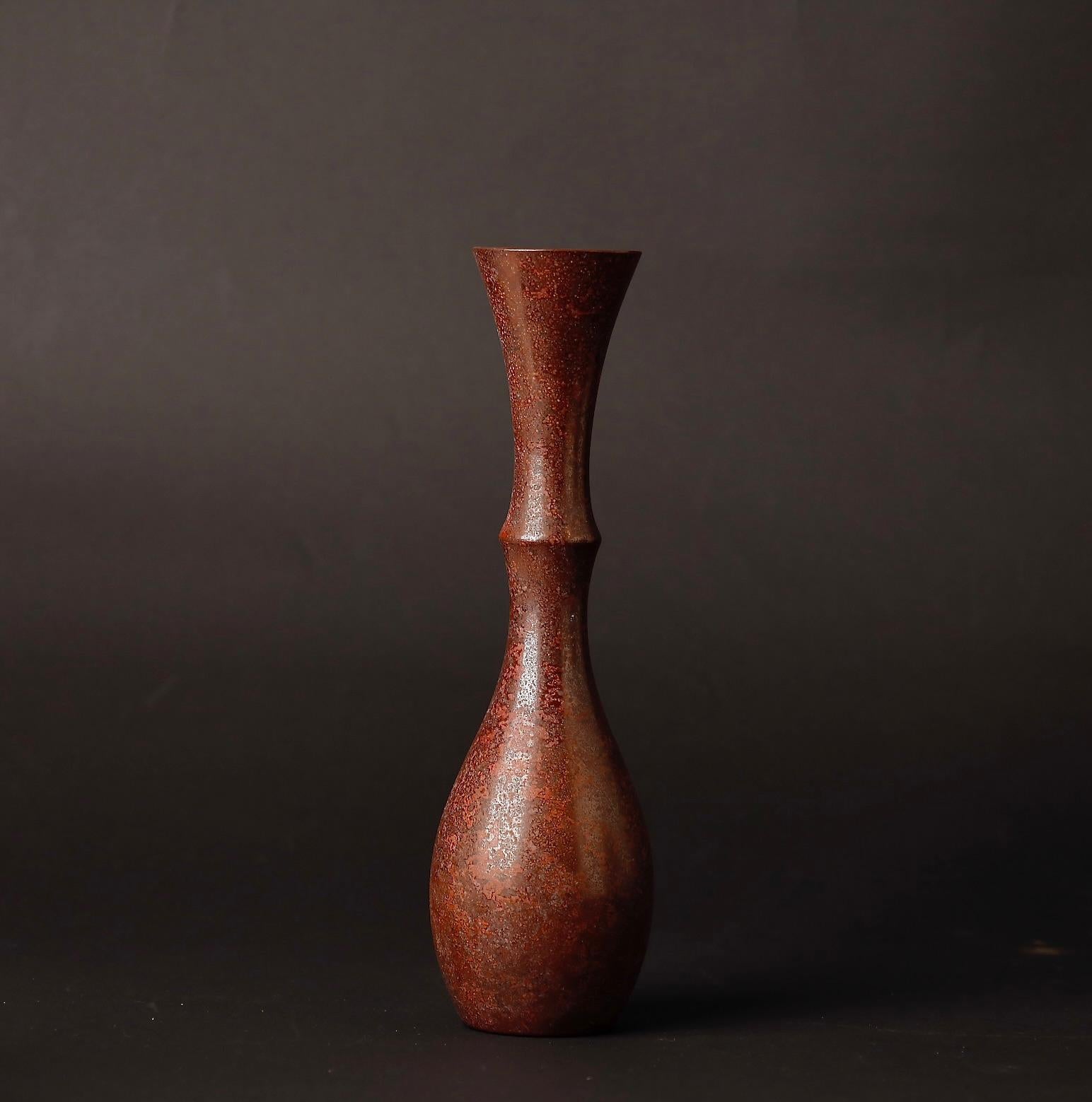 Vase en bronze de l'artiste de Nitten Nakajima Yasumi  (1905 - 1986) Bon état - En vente à Fukuoka, JP