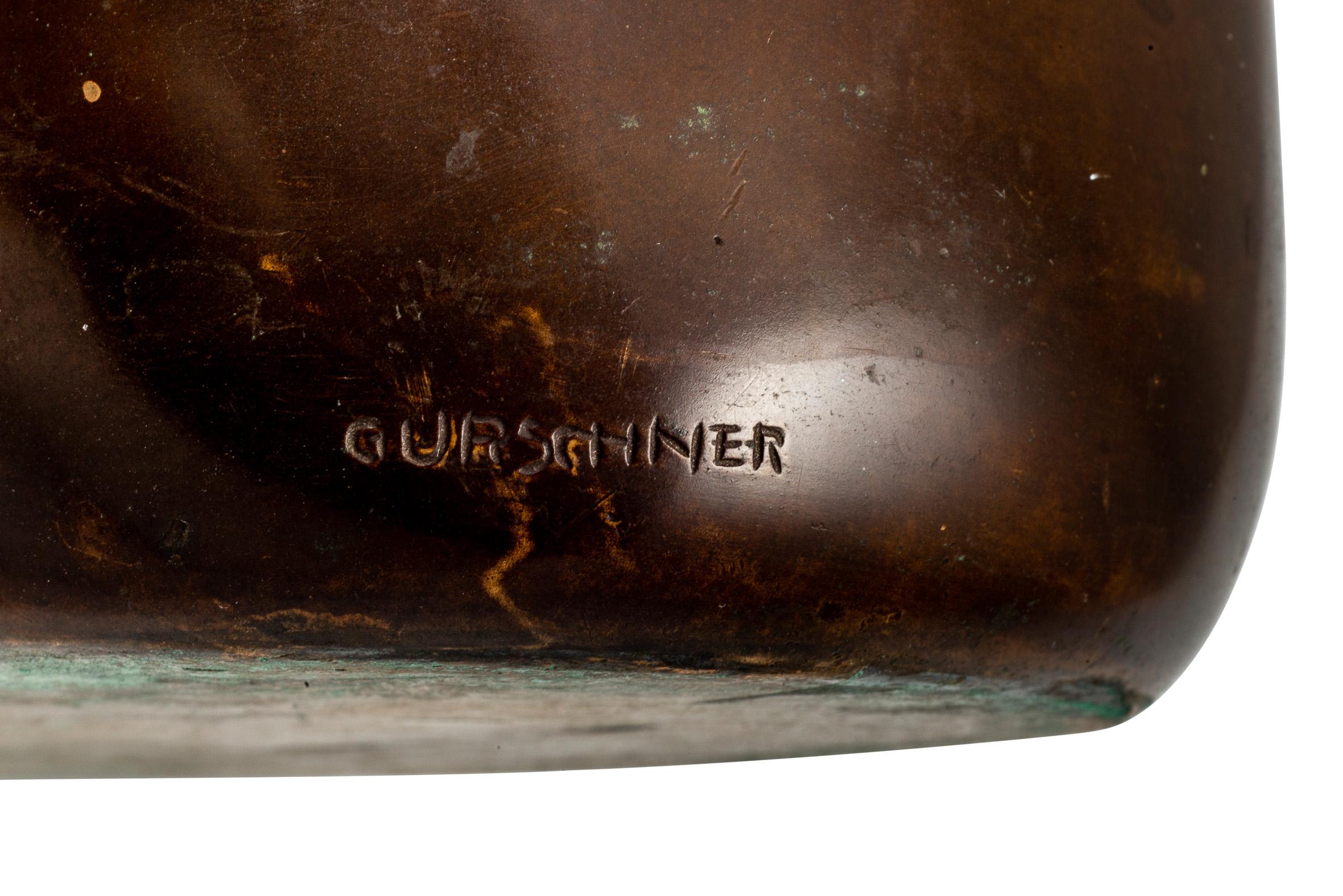 Autrichien Vase en bronze patiné de Gustav Gurschner pour Jugendstil autrichien, datant d'environ 1912 en vente