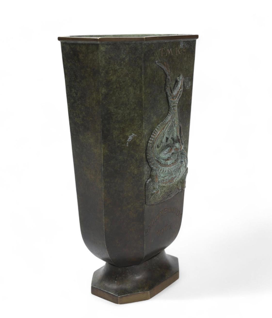 Danese Vaso di bronzo Just Andersen attr. in vendita