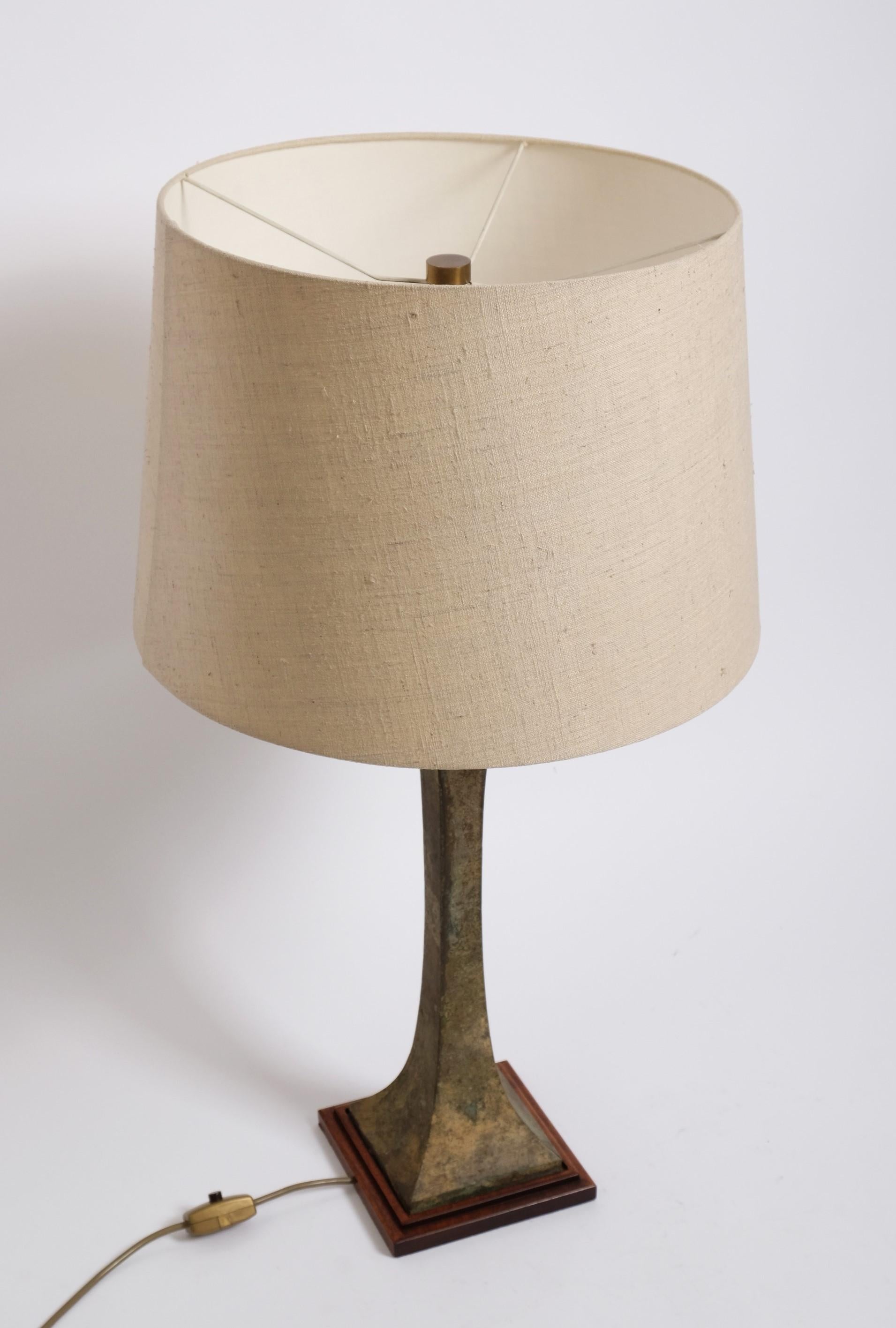 Bronze Verdigris Table Lamp by Stewart Ross James for Hansen Lighting, 1960s For Sale 1
