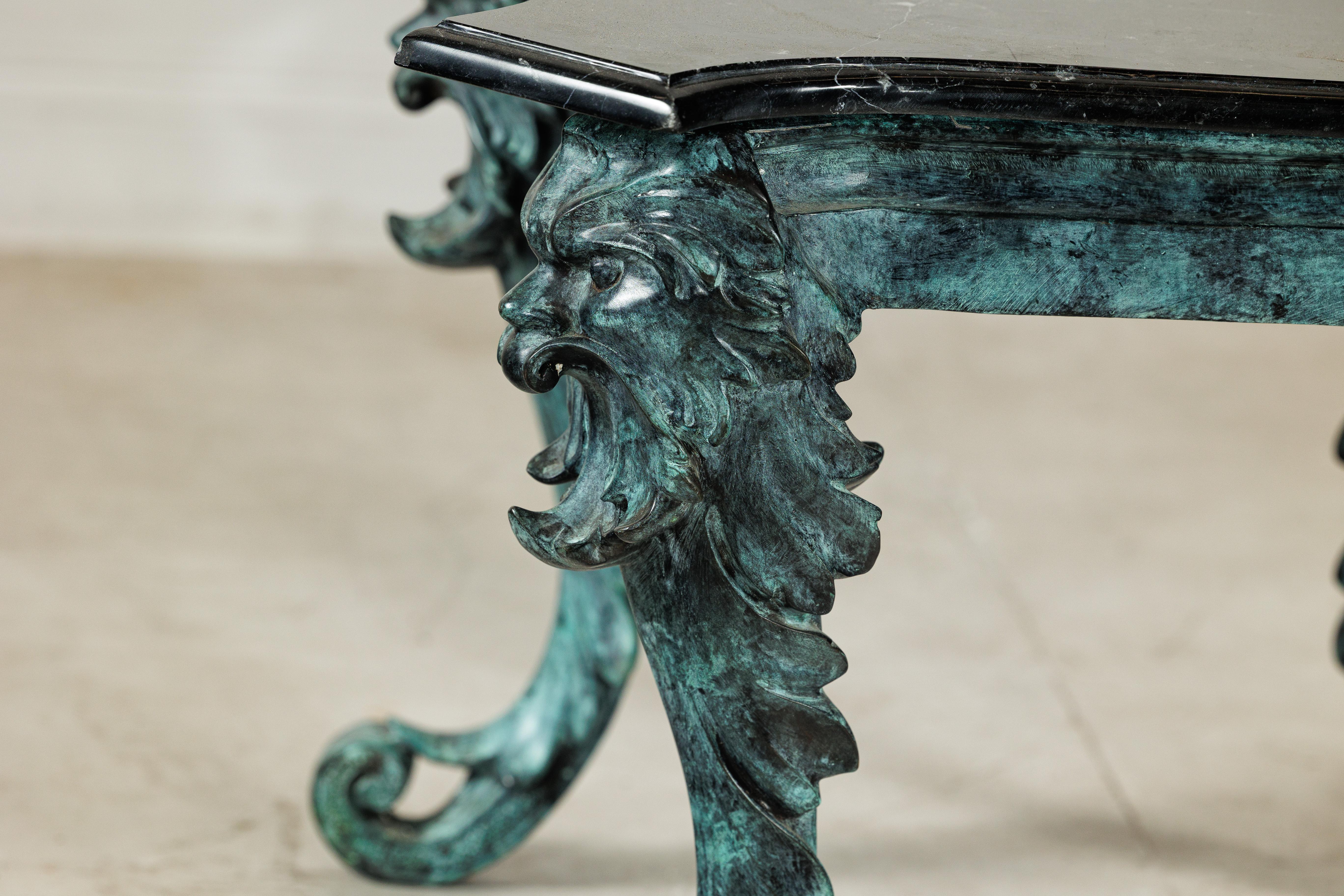 Bronze Verdigris Table with Black Marble Top and Sculptural Mask Legs en vente 9