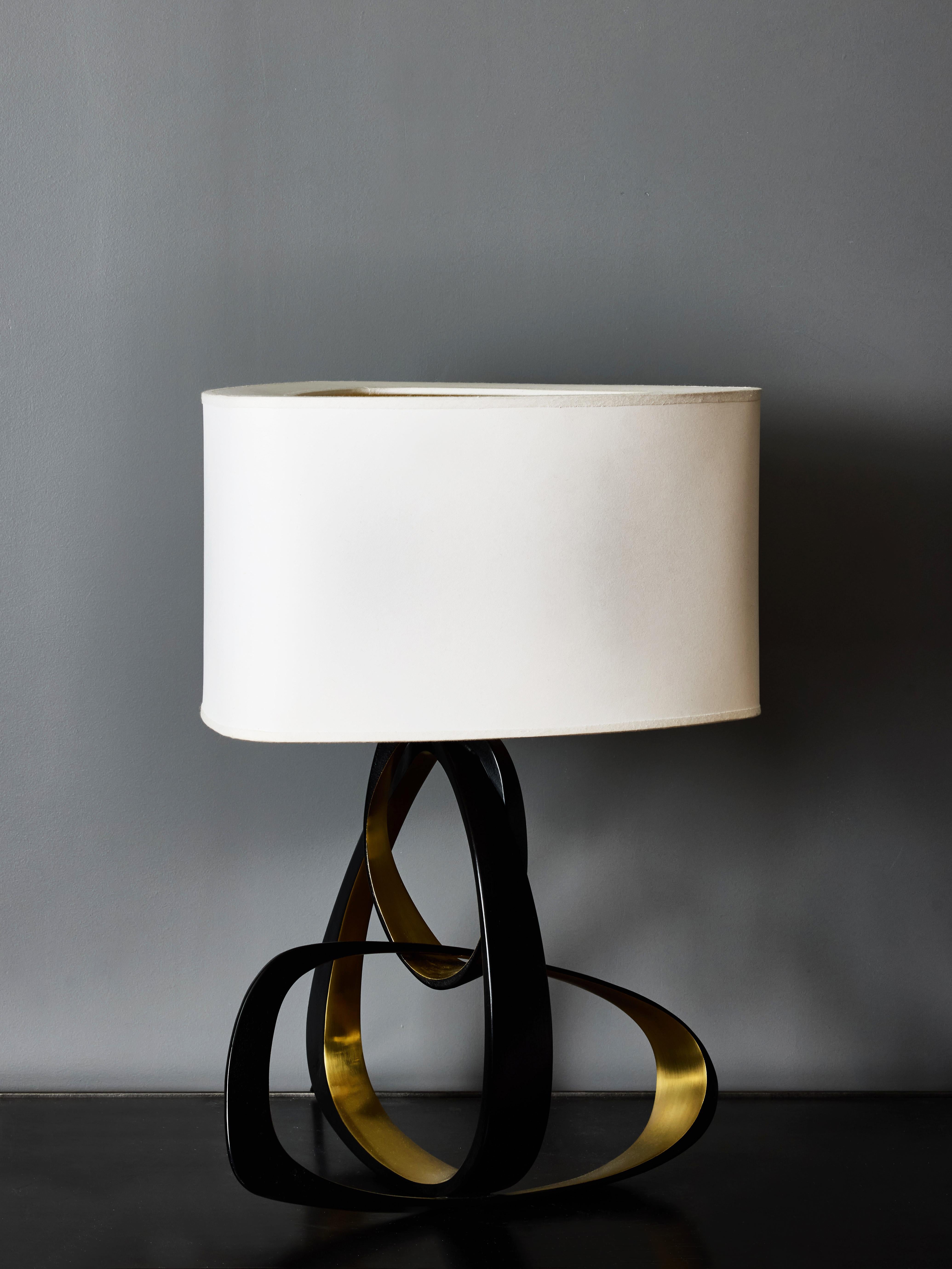 Stupéfiante lampe de table Volubile 