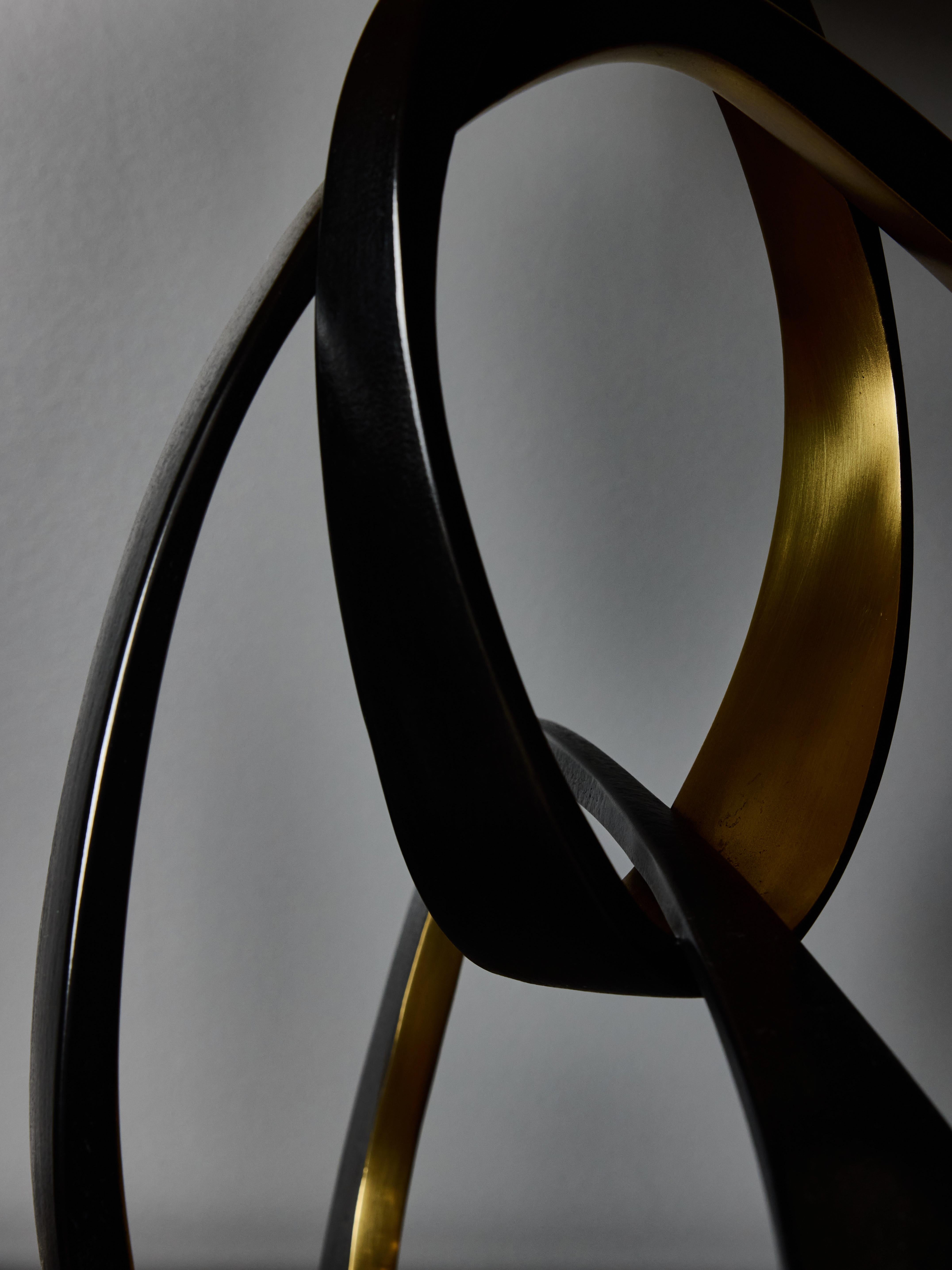 XXIe siècle et contemporain Lampe de table Vollubile PM en bronze par Hervé Van Der Straeten en vente