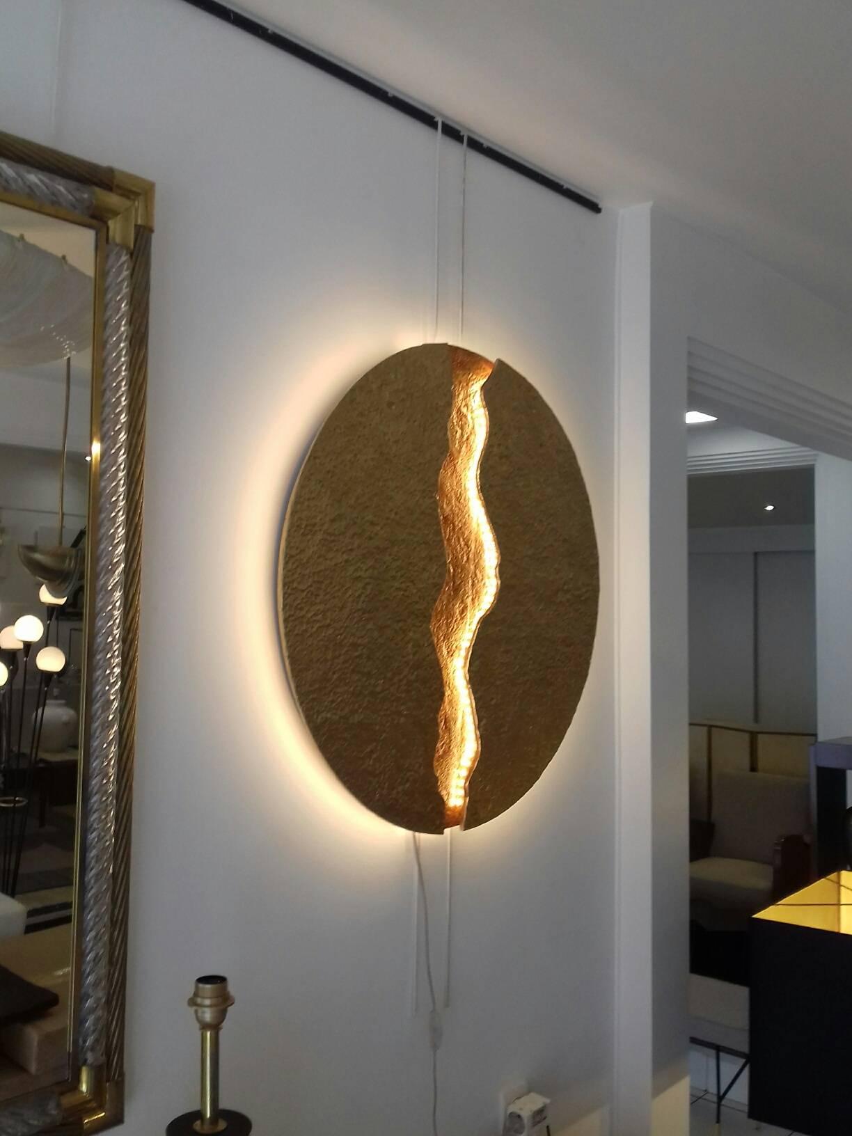 Bronze Wall Light, Volcanic Eruption, Leds Illuminated In Excellent Condition For Sale In Saint-Ouen, FR