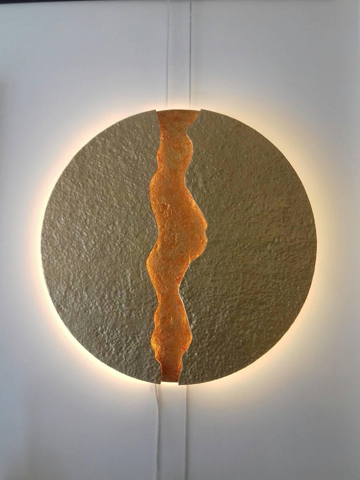 Bronze Wall Light, Volcanic Eruption, Leds Illuminated For Sale 2