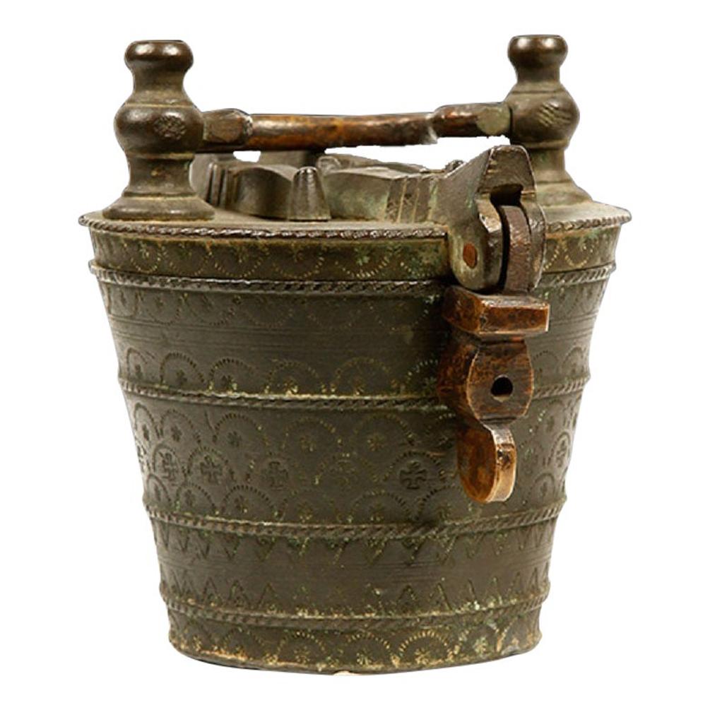 Gewicht in Bronze, 18. Jahrhundert im Angebot
