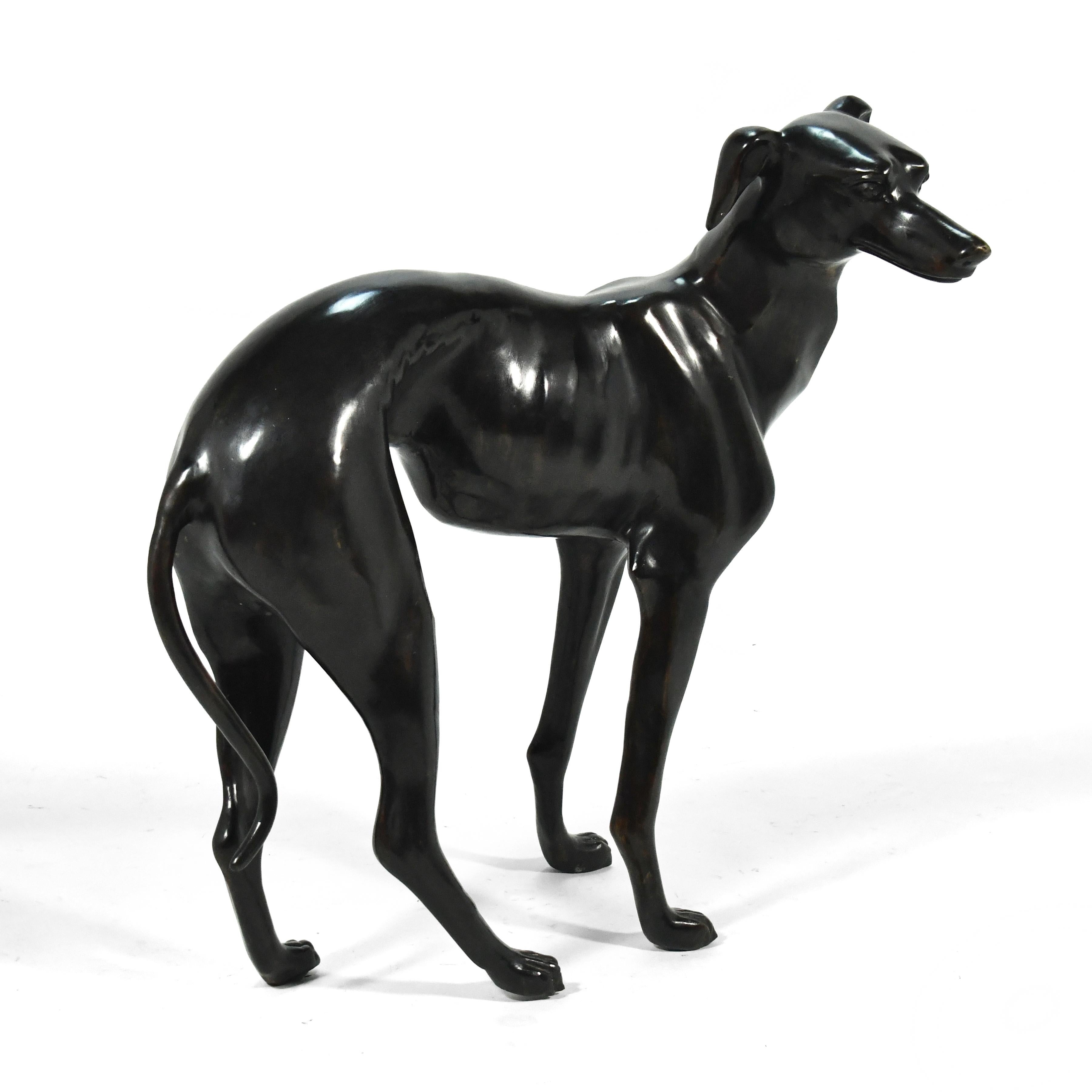 Hollywood Regency Sculpture de chien Whippet ou Greyhound en bronze en vente