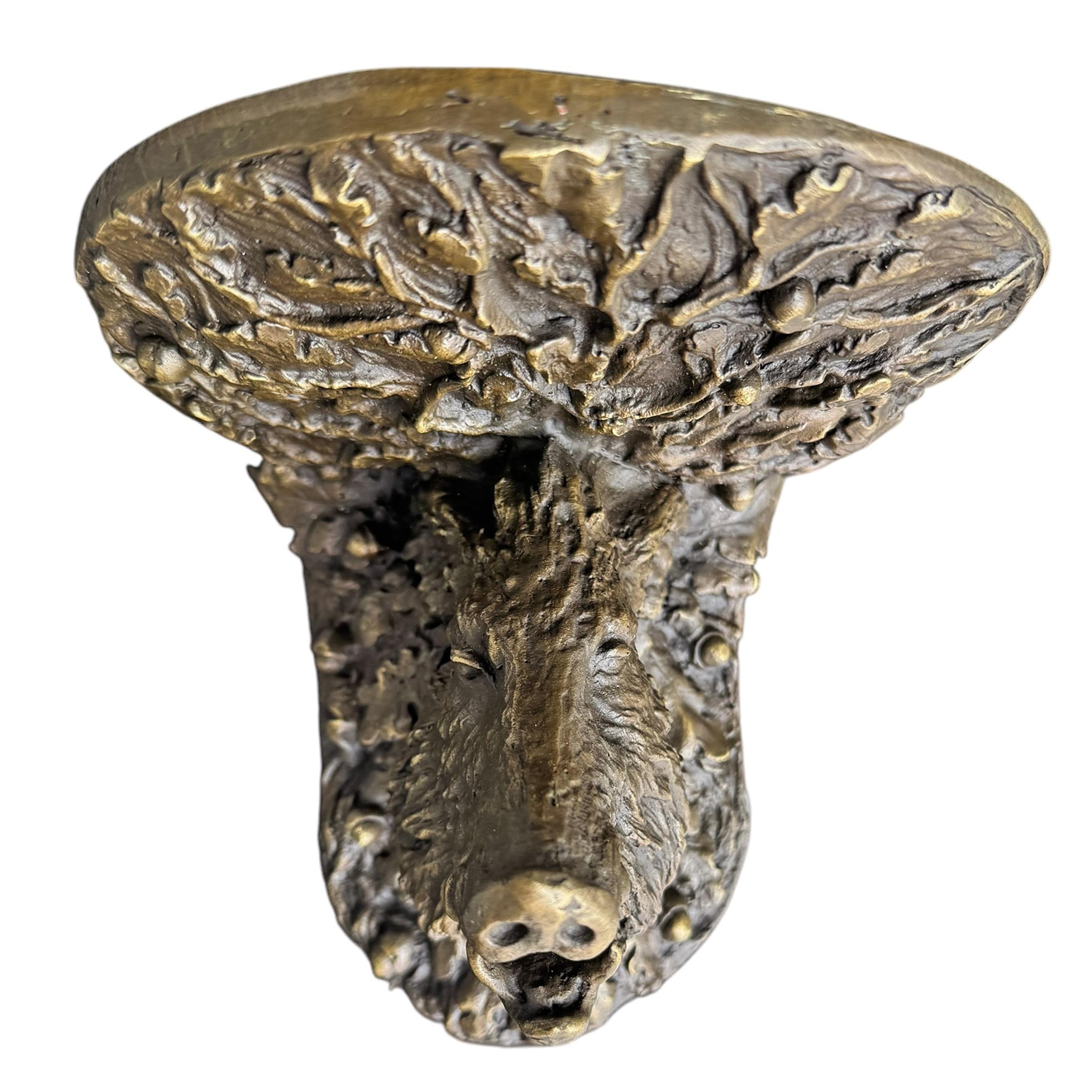 Calco Staffa da parete in bronzo con cinghiale in vendita