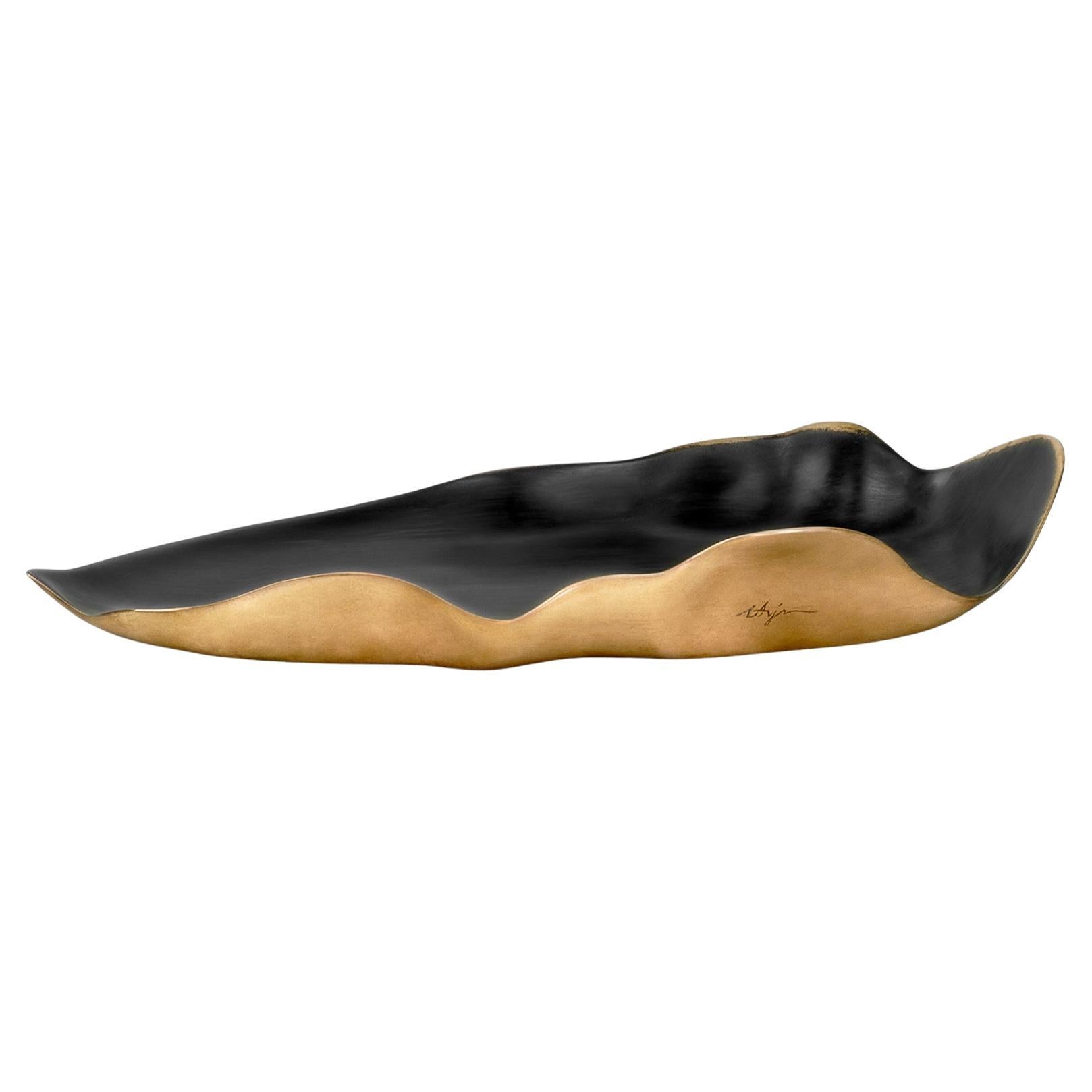 Bronze mit schwarzer Patina Mini Organic Leaf Platter im Angebot