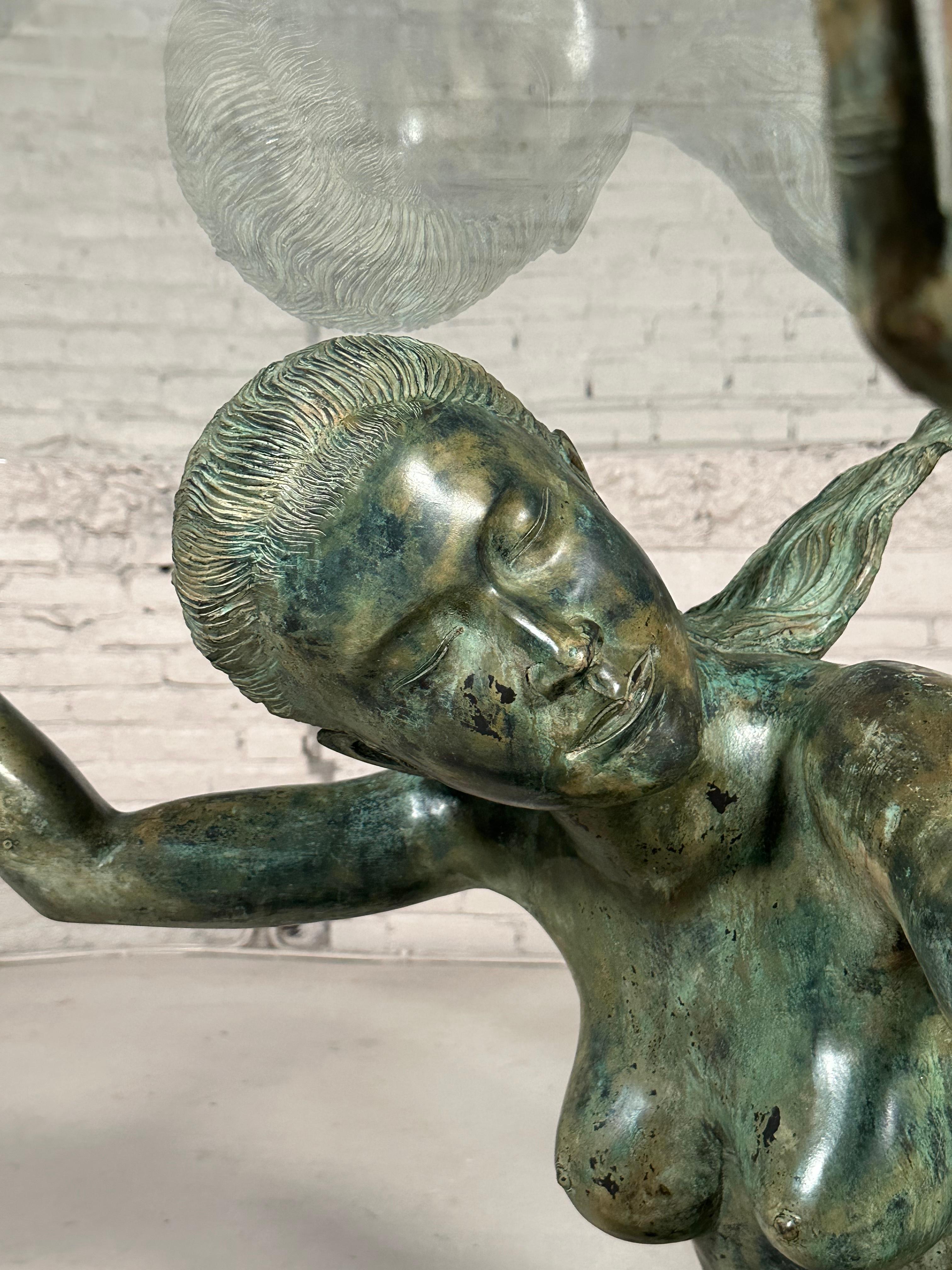 Escultura Mujer Bronce Mesa Comedor Cristal en venta 1