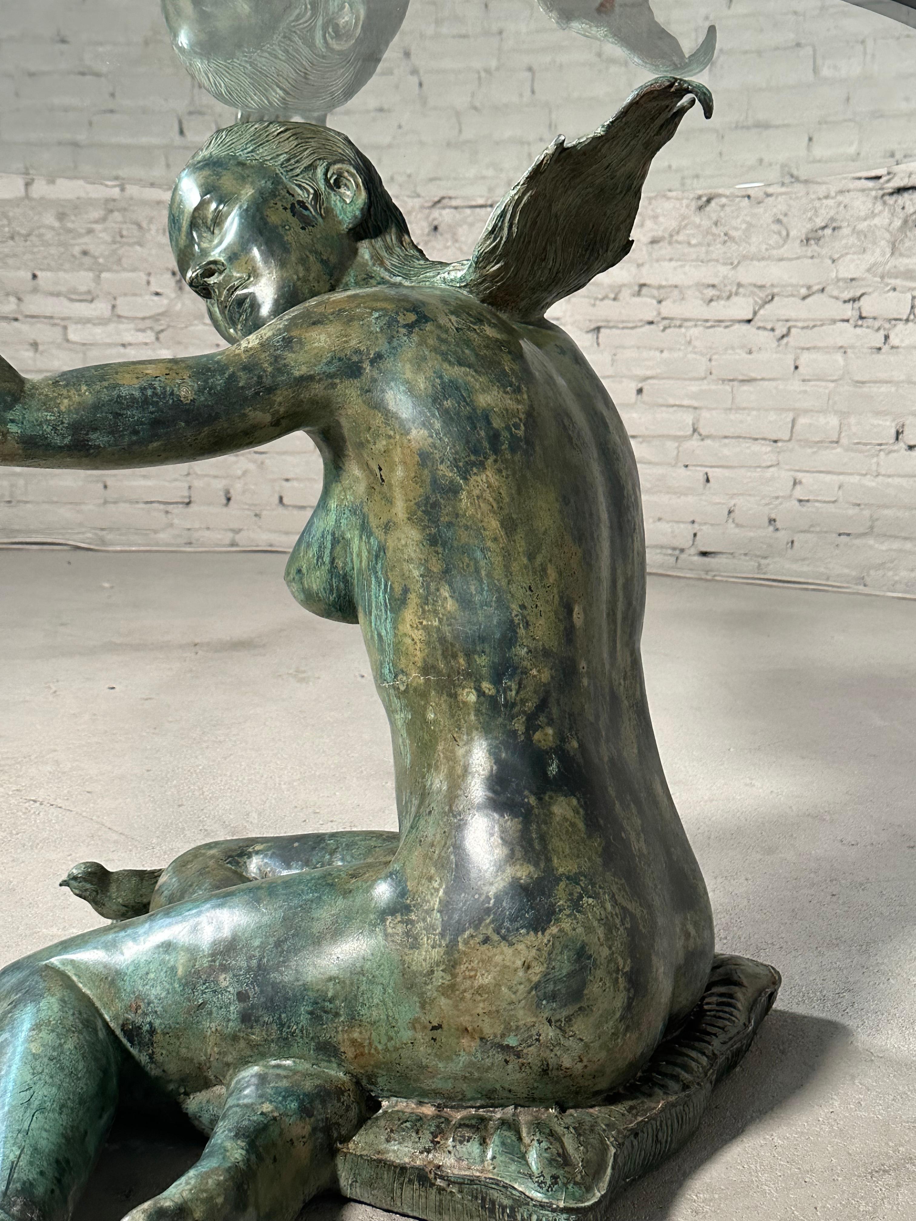 Escultura Mujer Bronce Mesa Comedor Cristal en venta 2
