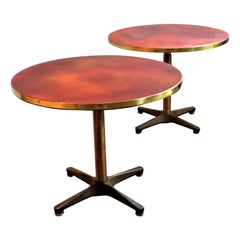 Höhenverstellbare Tische mit X-Basis aus Bronze und Emaille:: 1940-1950