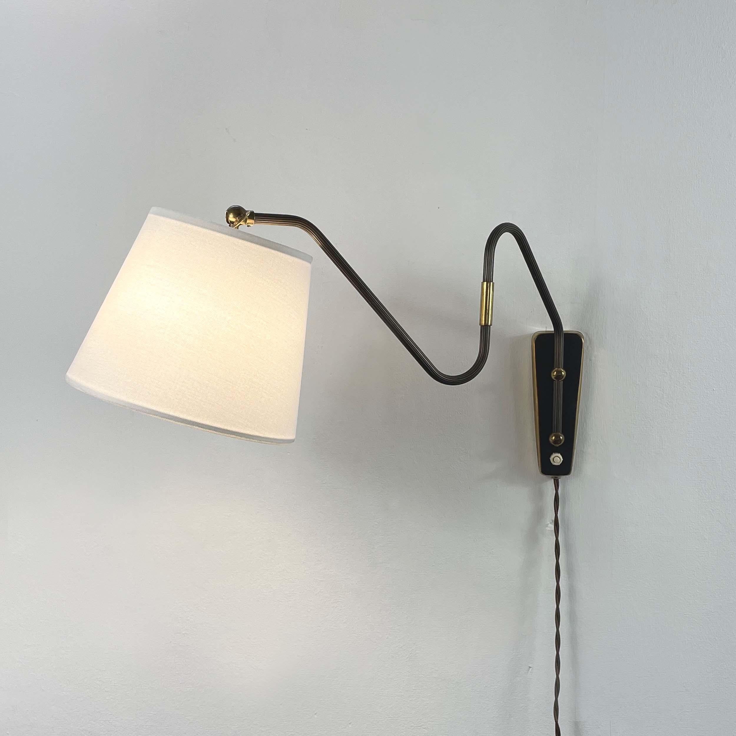 Aplique articulado y extensible de latón bronceado by Cosack, Años 50 en venta 3