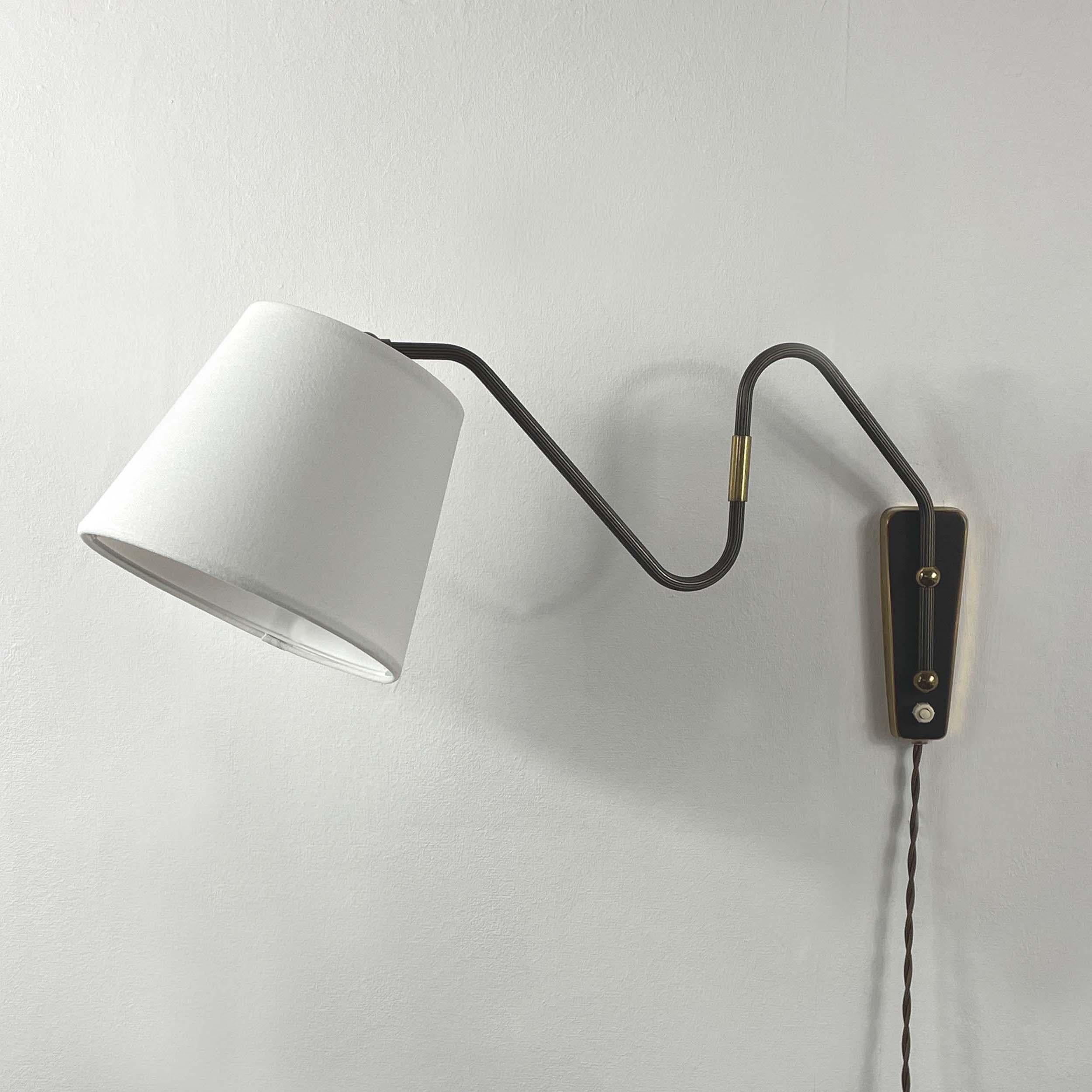 Aplique articulado y extensible de latón bronceado by Cosack, Años 50 en venta 6