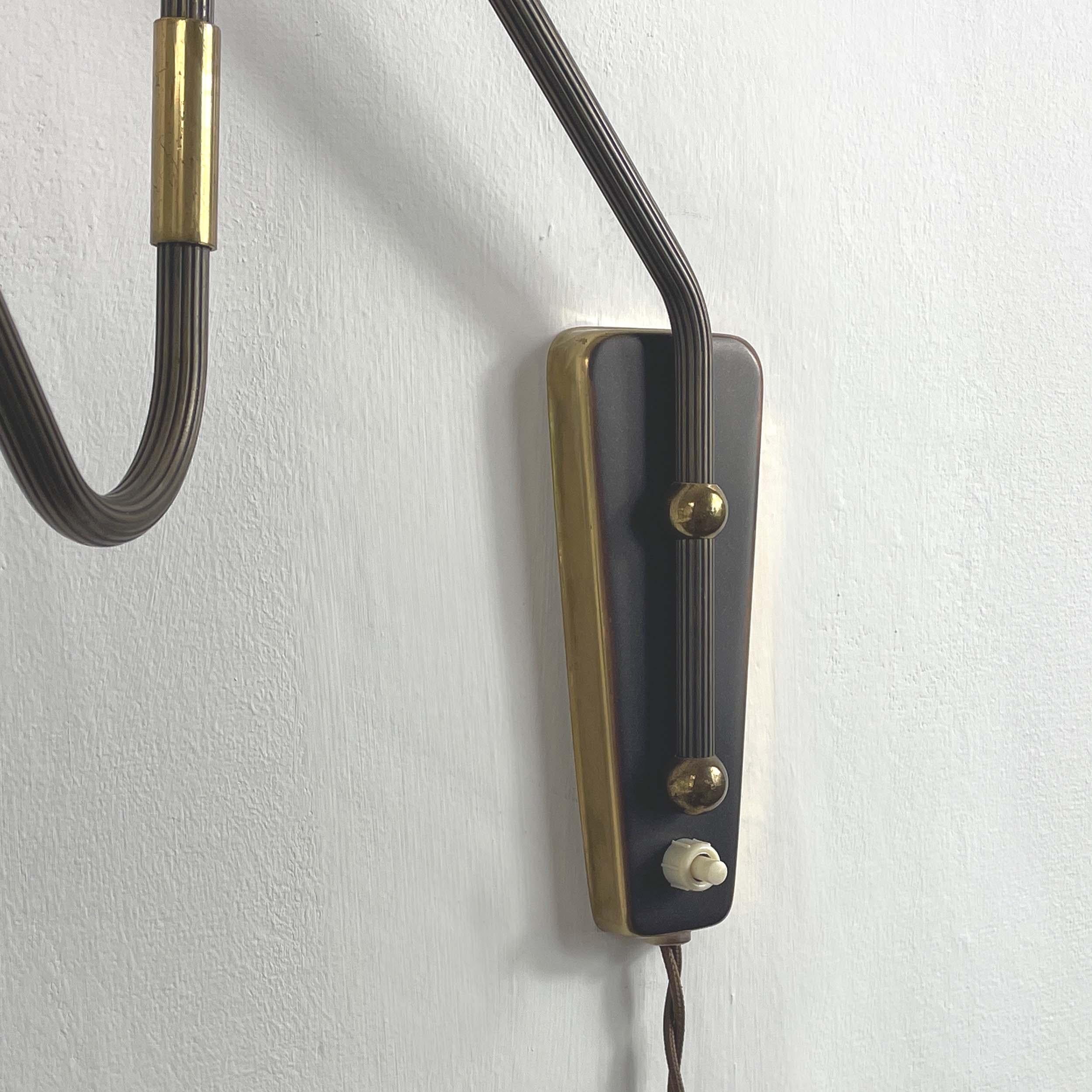 Aplique articulado y extensible de latón bronceado by Cosack, Años 50 mediados del siglo XX en venta