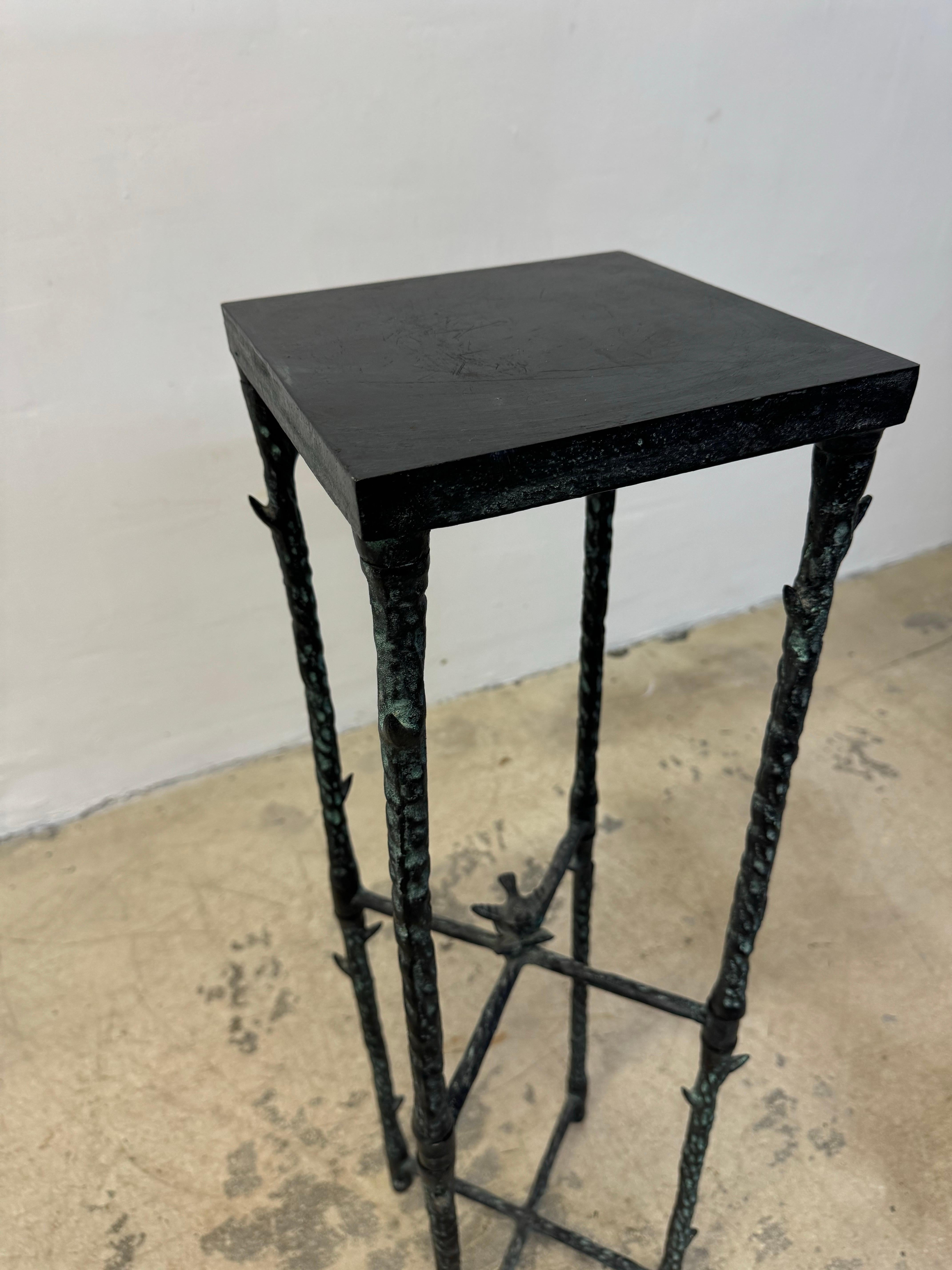 Bronzed Finish Iron Pedestal Stand in the Style of Alberto Giacometti In Good Condition In Miami, FL
