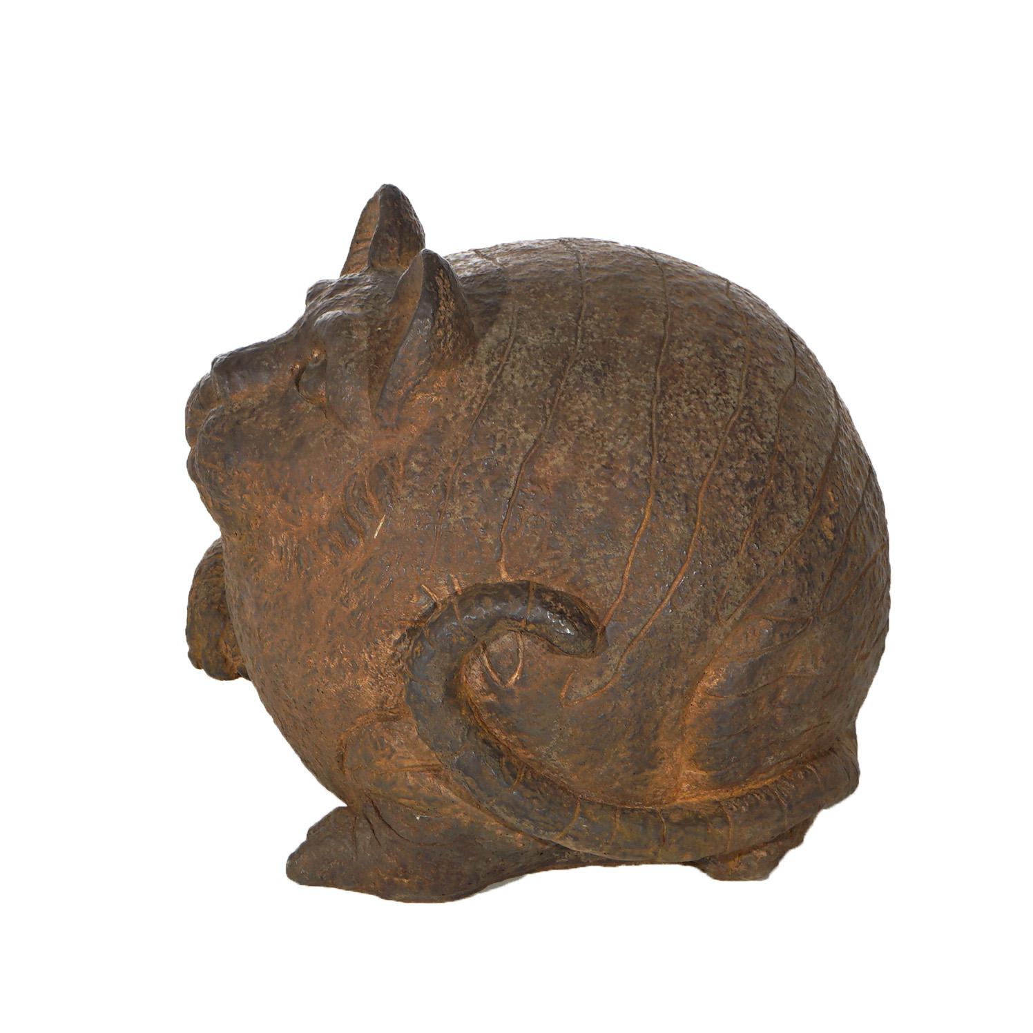 fat cat statue