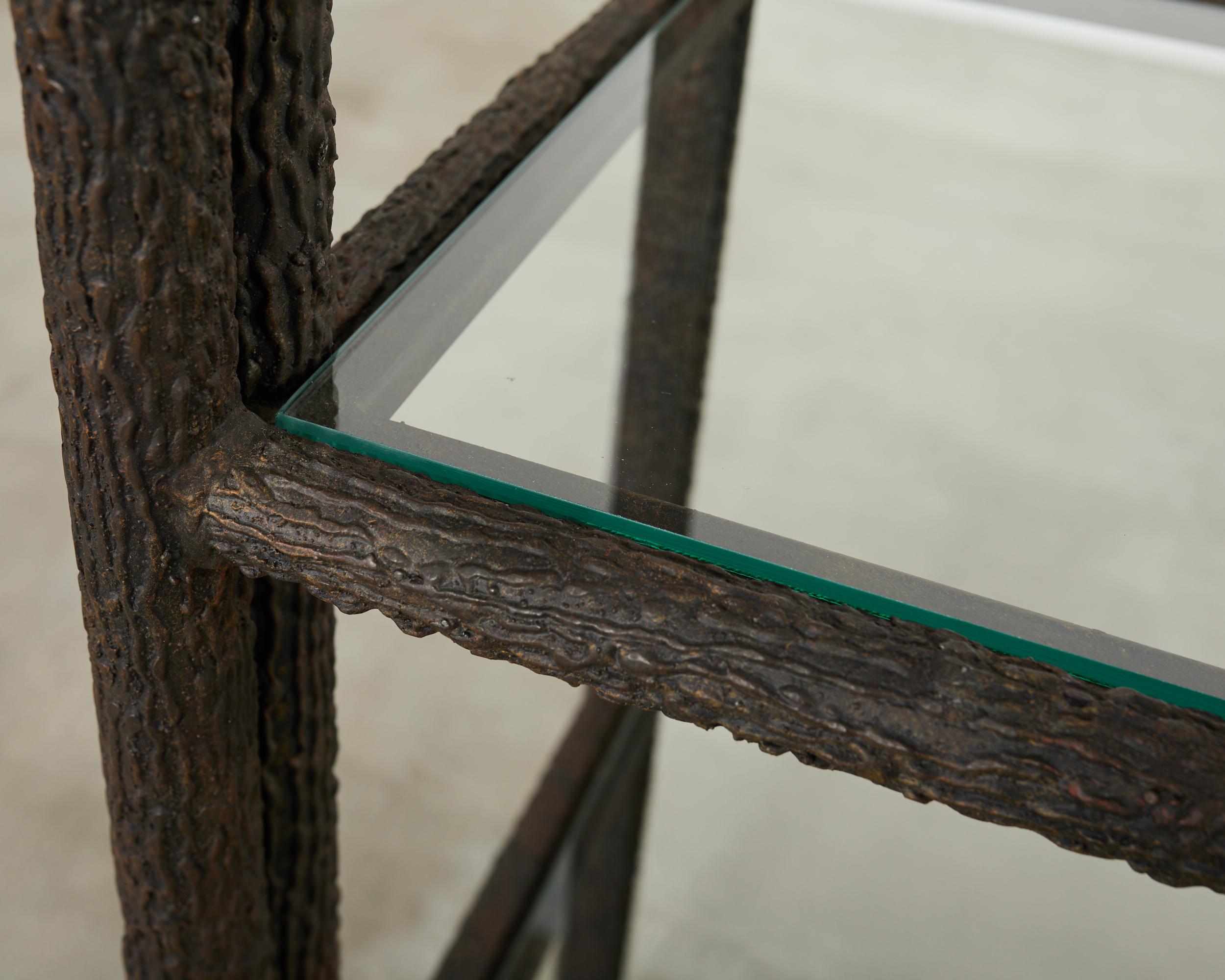 Etagère en fer bronzé Faux Bois à six étagères en vente 2