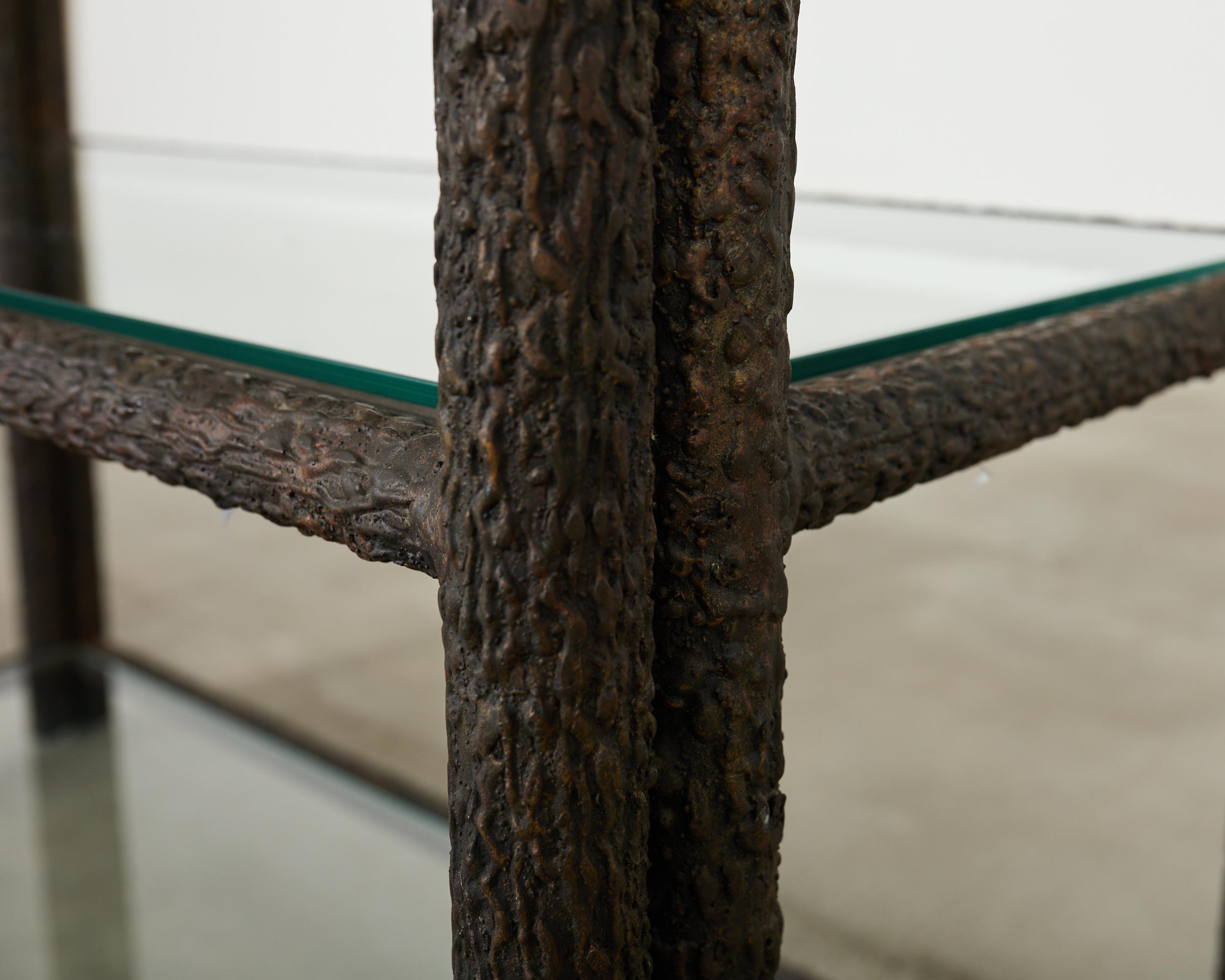 Etagère en fer bronzé Faux Bois à six étagères en vente 11