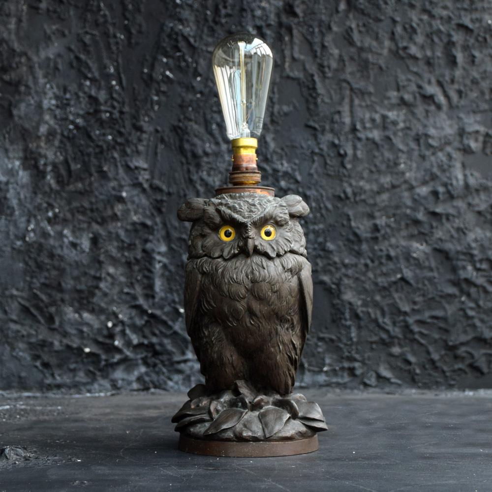 Bronzed Spelter Lamp in the Form of an Owl, circa 1876 4