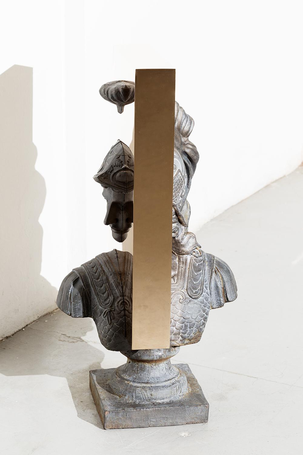 Bronzo su scultura d'epoca (bust) della serie Boolean di Nucleo in vendita 2