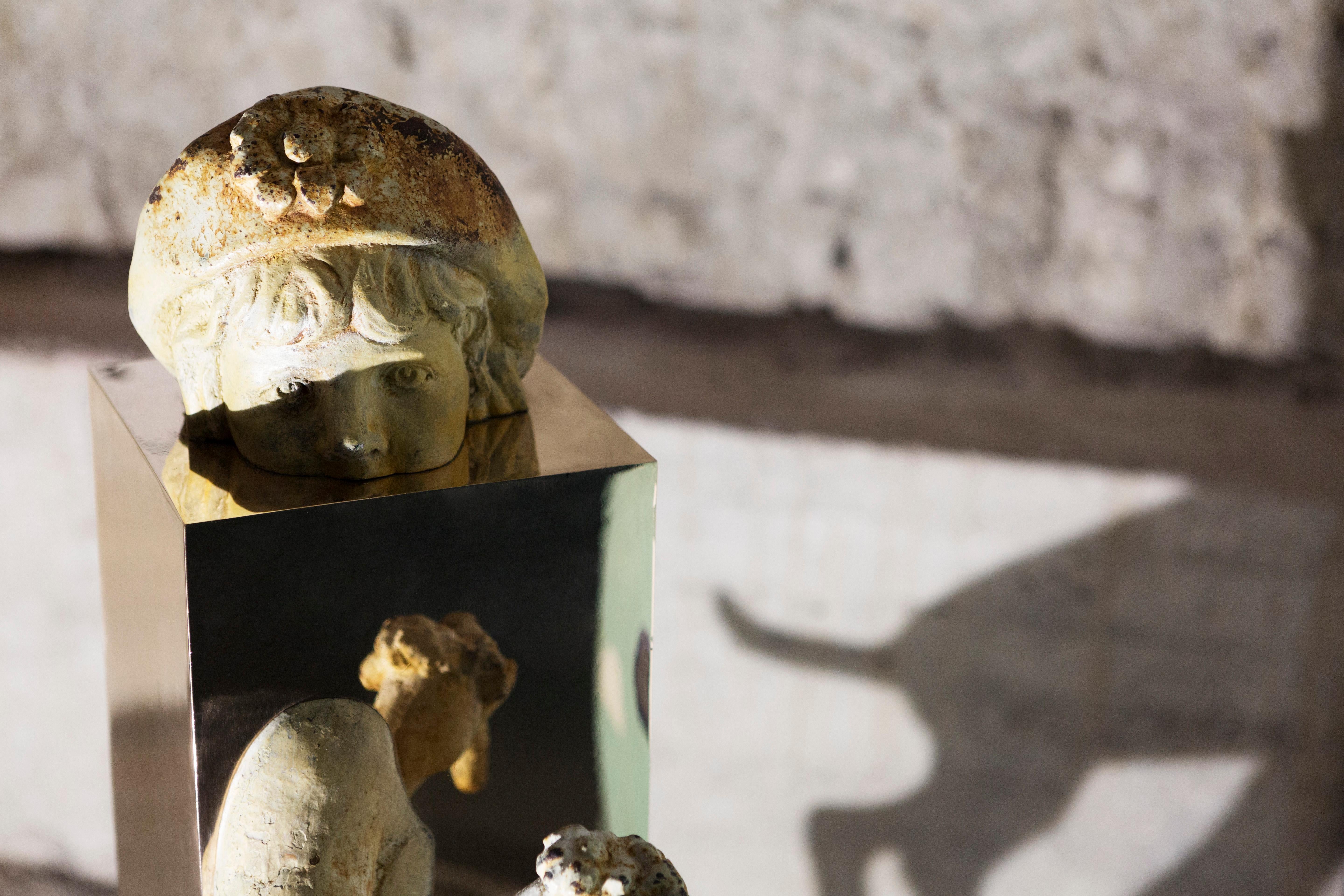 Bronze on vintage sculpture (girl with a dog) from Nucleus' Boolean series In Excellent Condition For Sale In Collegno, IT