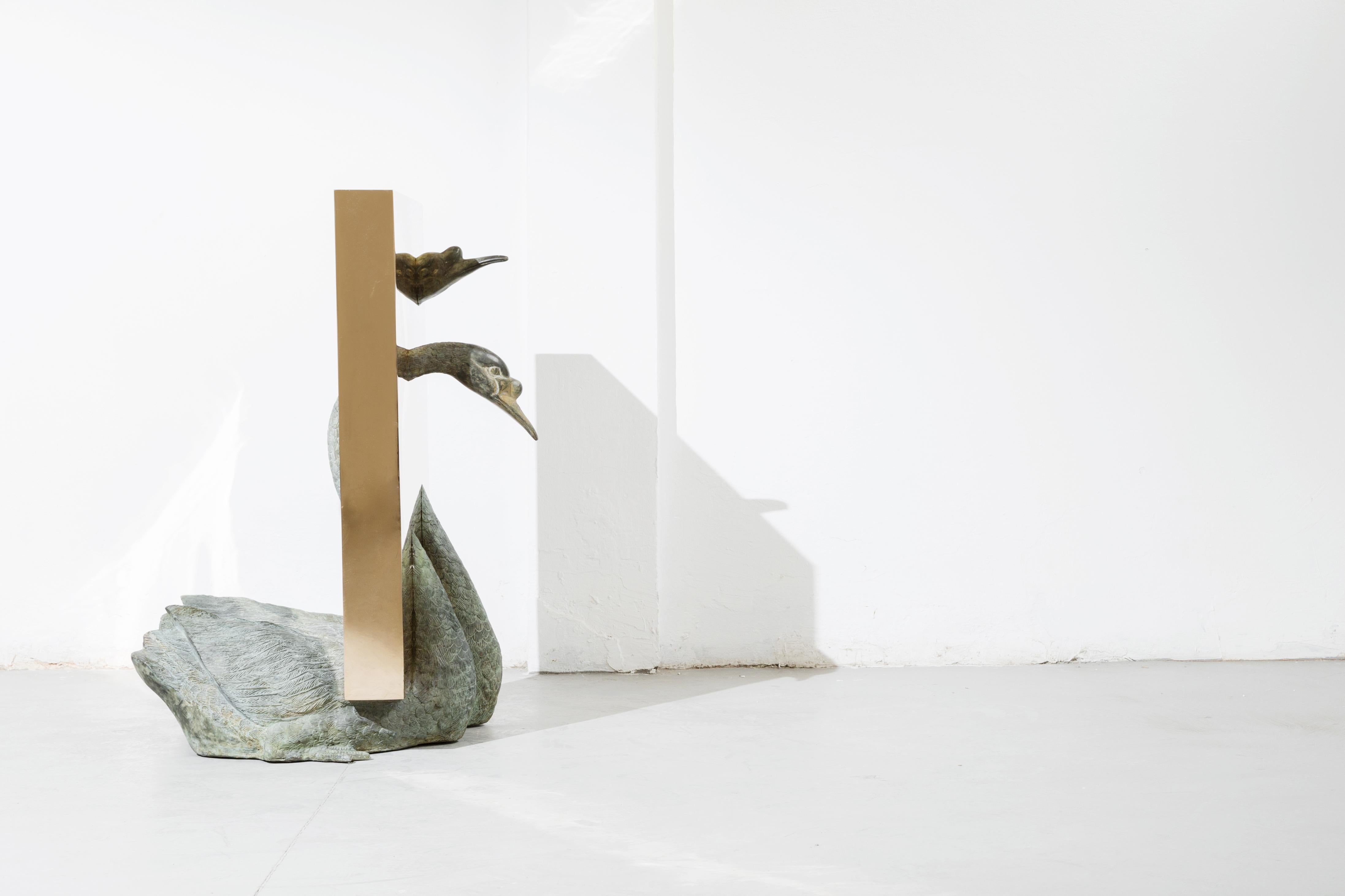 Bronzato Bronzo su scultura d'epoca (Swan) della serie Boolean di Nucleo in vendita