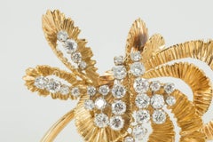 Kutchinsky Diamond Spray Brooch in 18 Carat Textured Gold, London 1968