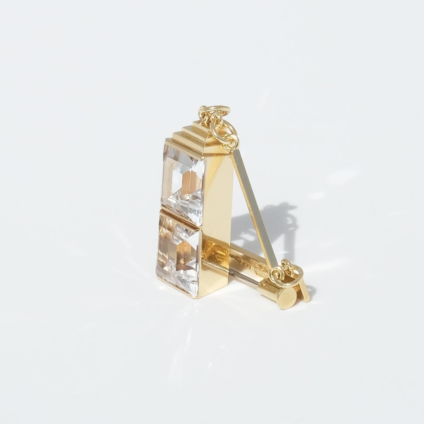 Broche en or 18 carats avec un cristal de roche, fabriquée en 1944 par Wiwen Nilsson, Suède en vente 1